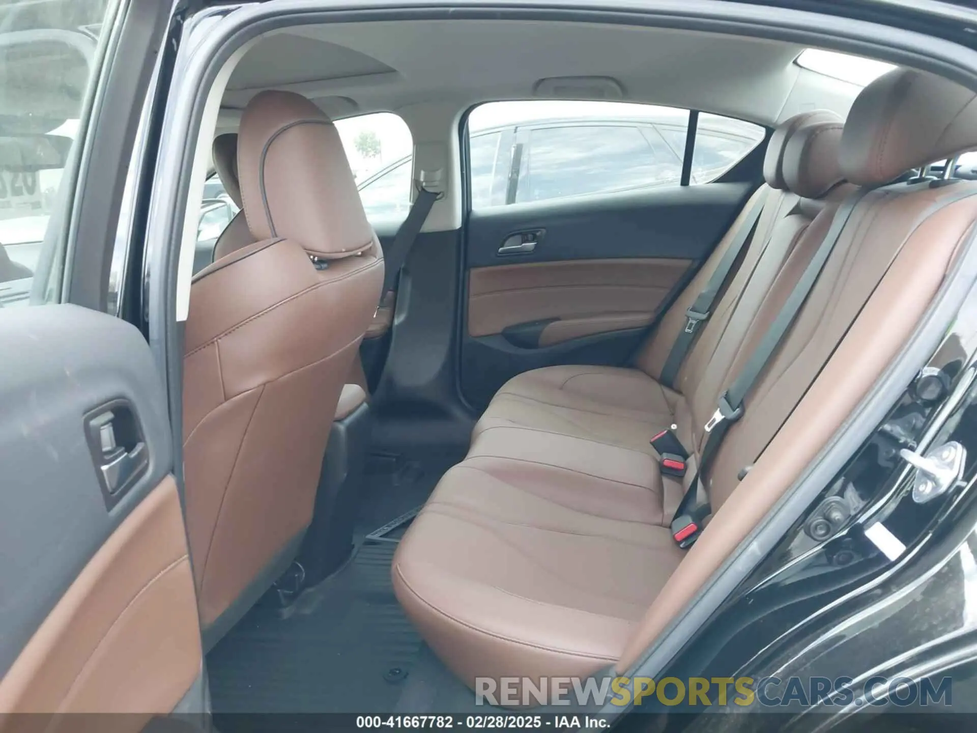 8 Photograph of a damaged car 19UDE2F72NA001365 ACURA ILX 2022
