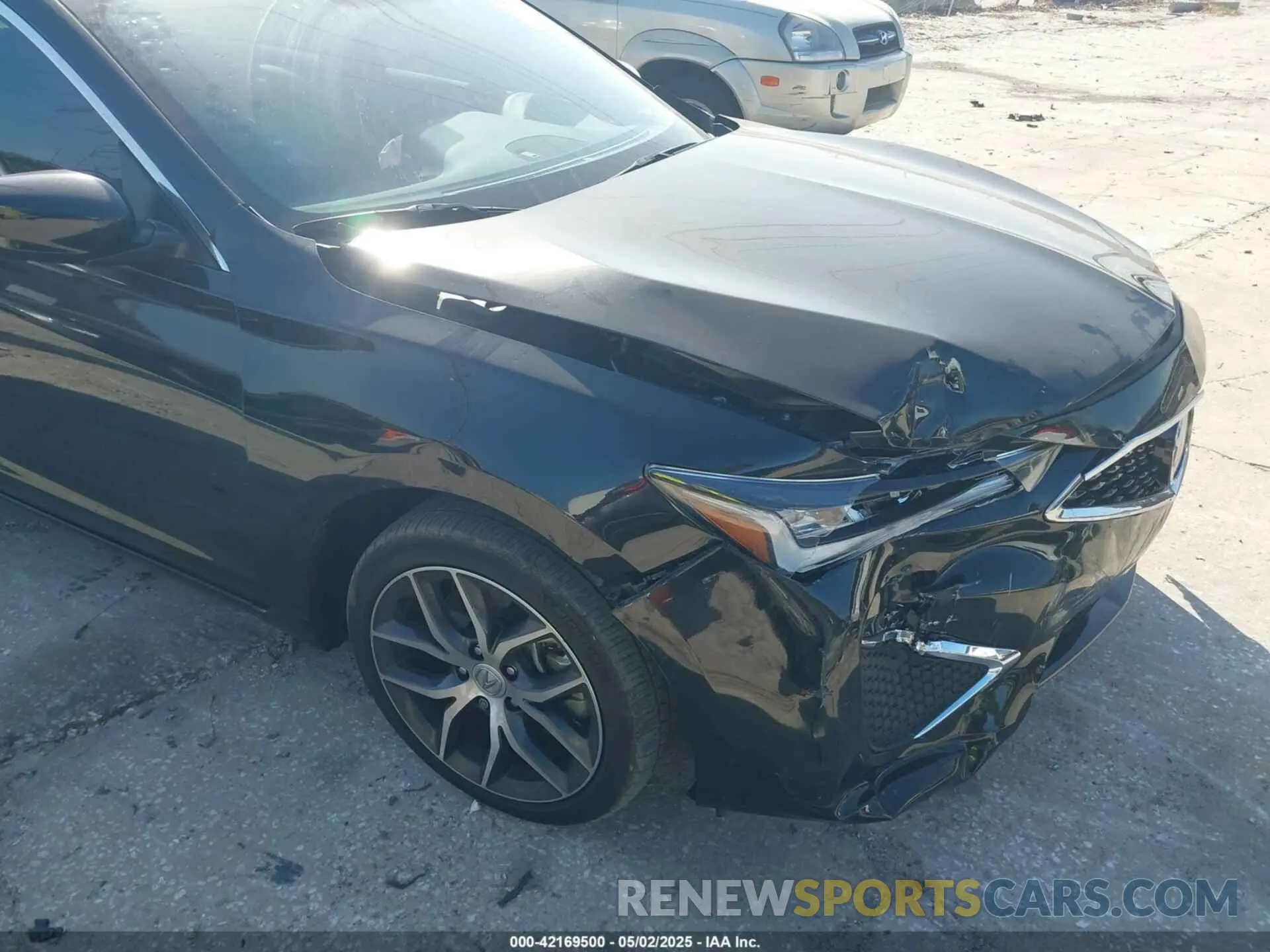 17 Photograph of a damaged car 19UDE2F74NA002307 ACURA ILX 2022