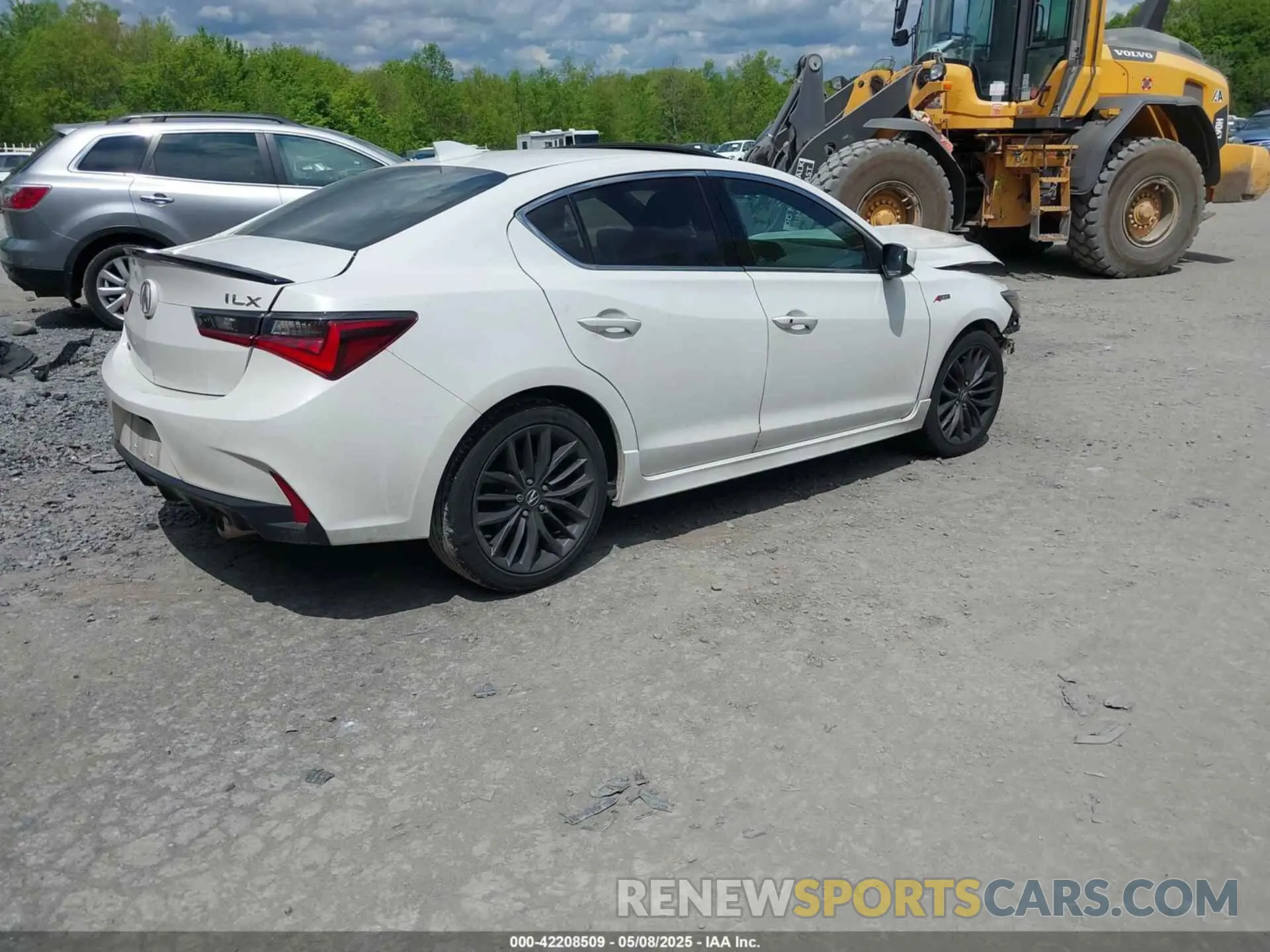4 Photograph of a damaged car 19UDE2F81NA005108 ACURA ILX 2022