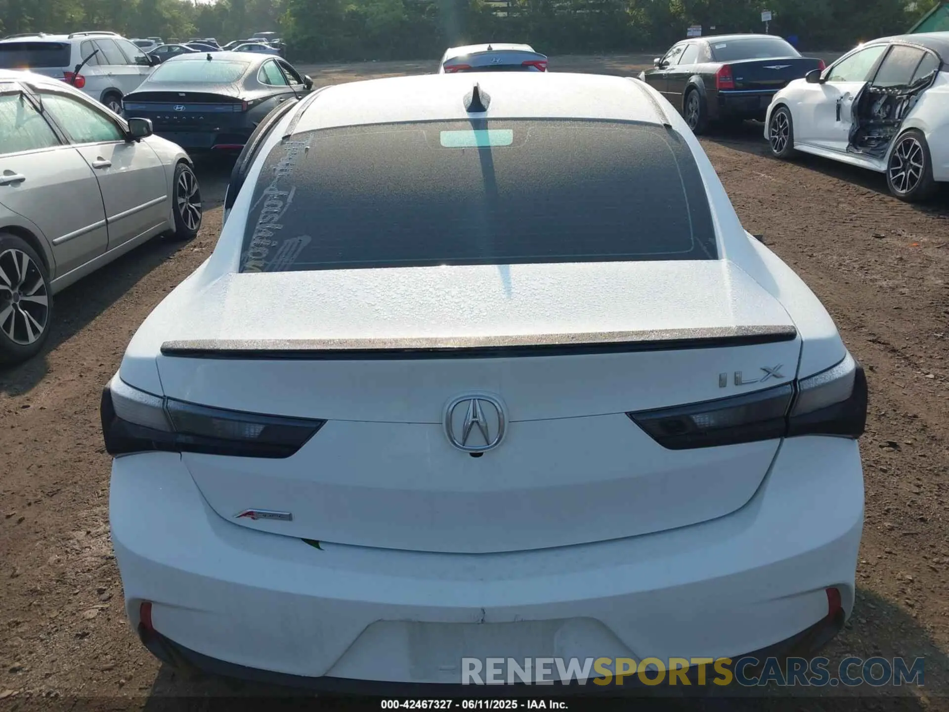 16 Photograph of a damaged car 19UDE2F81NA008980 ACURA ILX 2022