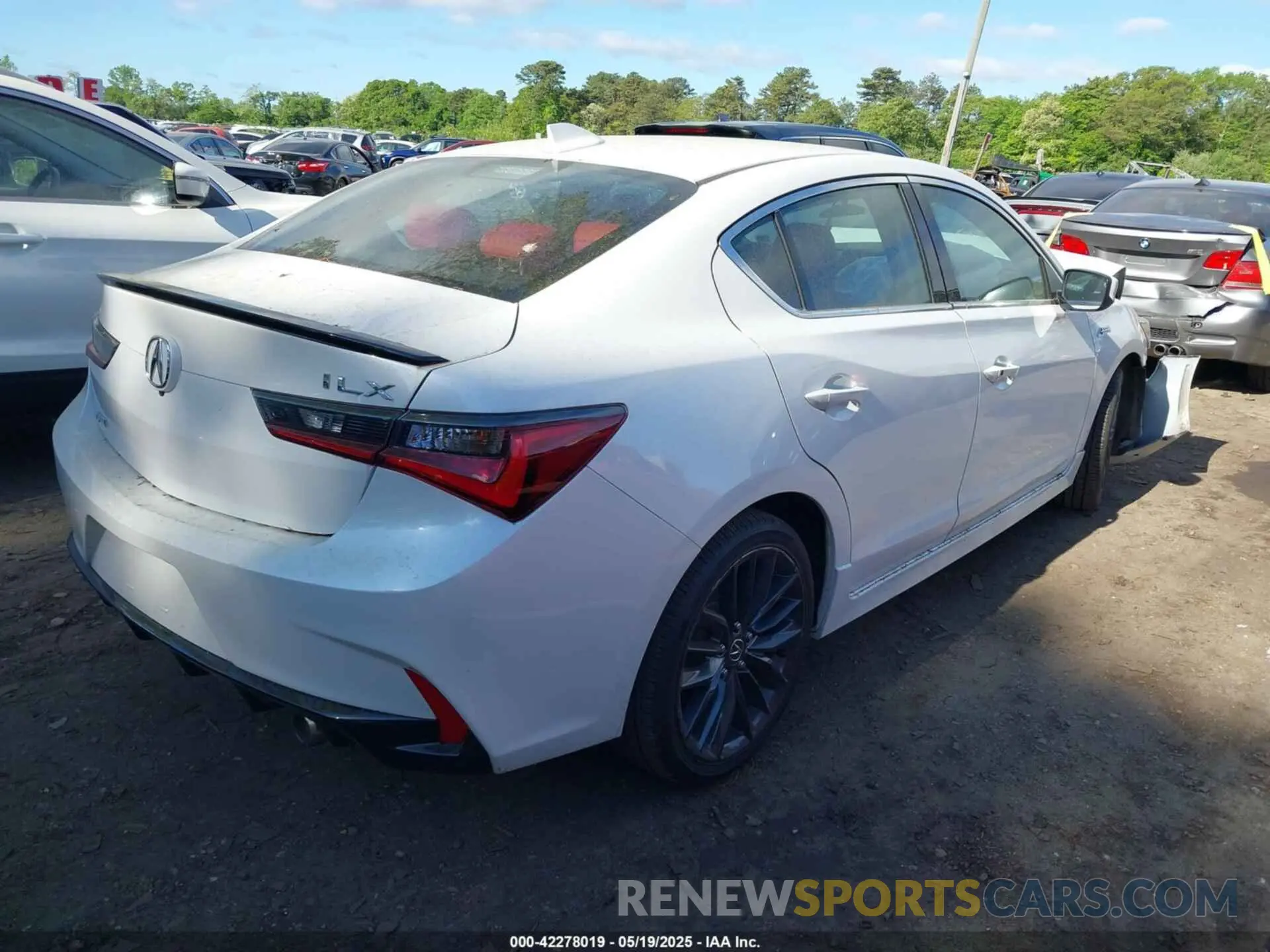 4 Photograph of a damaged car 19UDE2F82NA001049 ACURA ILX 2022