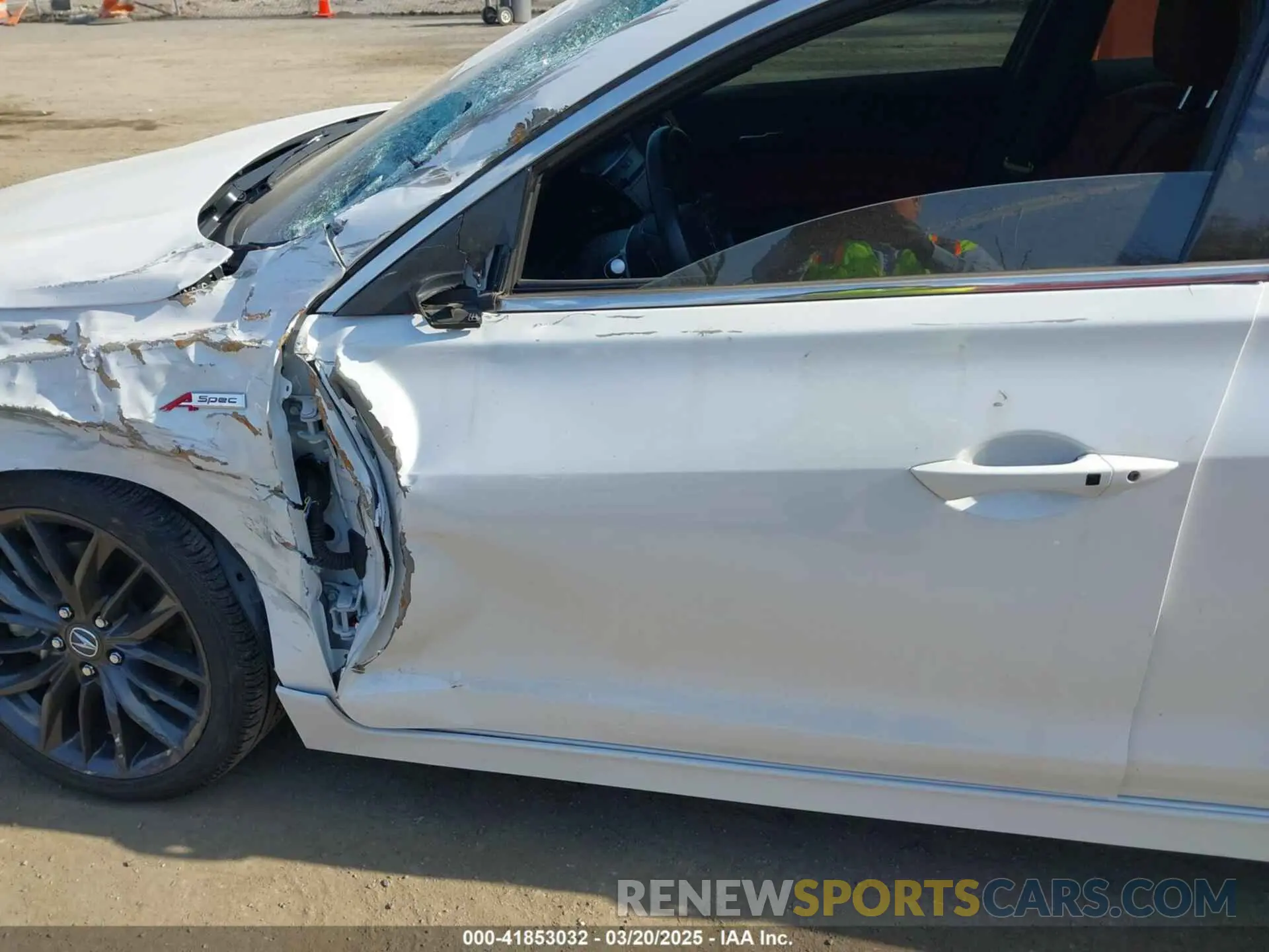 19 Photograph of a damaged car 19UDE2F83NA008673 ACURA ILX 2022