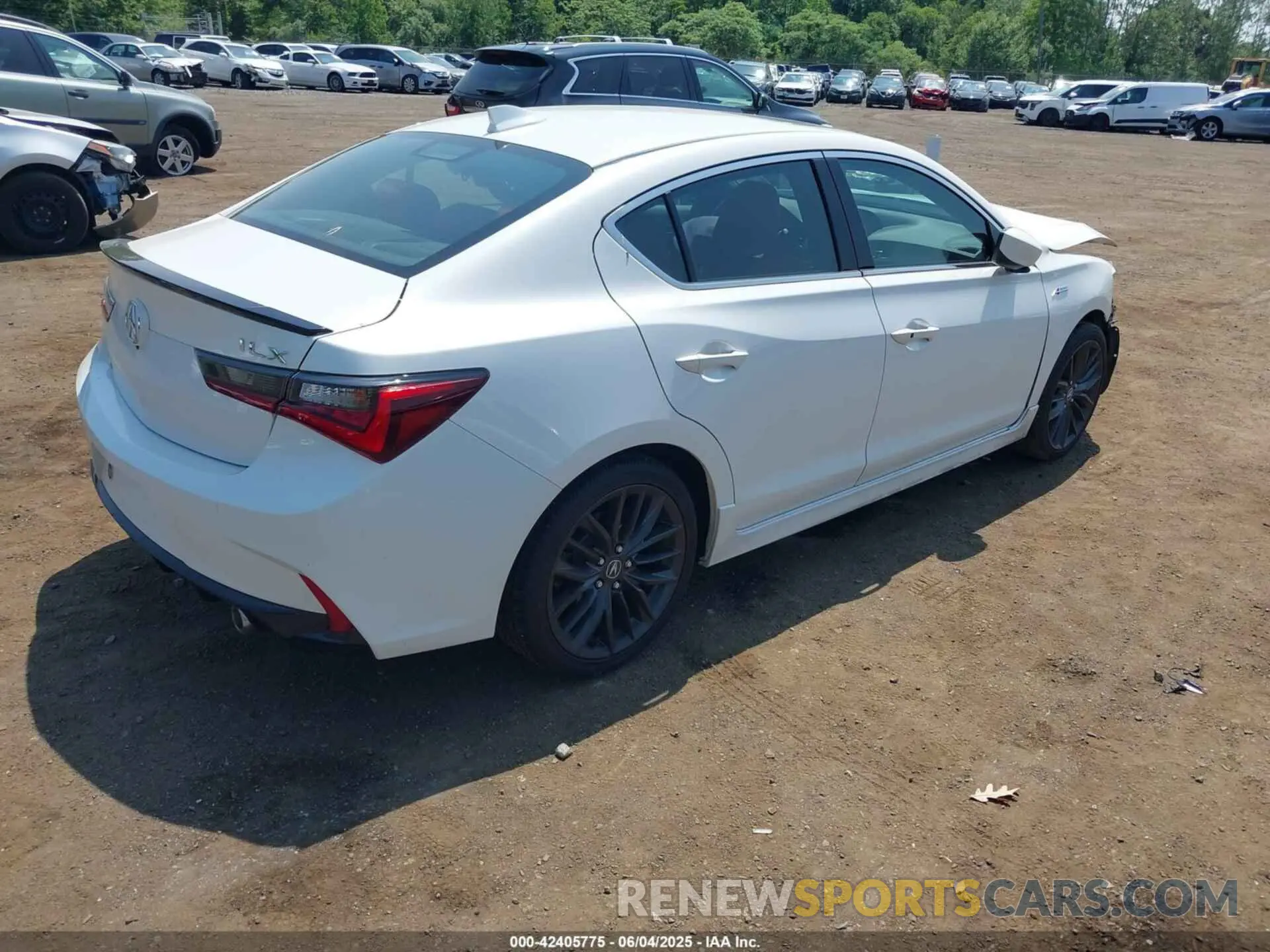 4 Photograph of a damaged car 19UDE2F85NA005421 ACURA ILX 2022