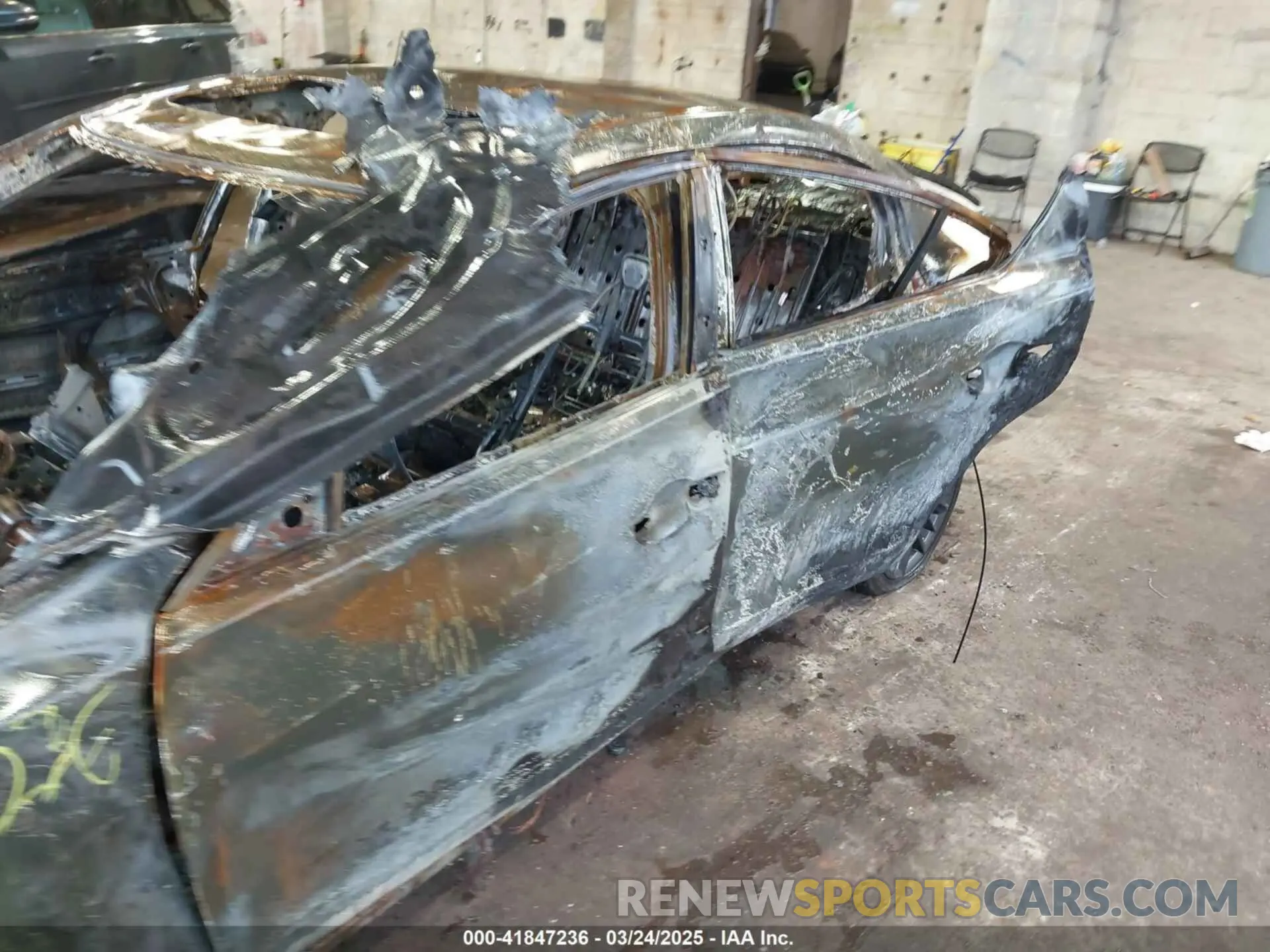 14 Photograph of a damaged car 19UDE2F85NA008836 ACURA ILX 2022