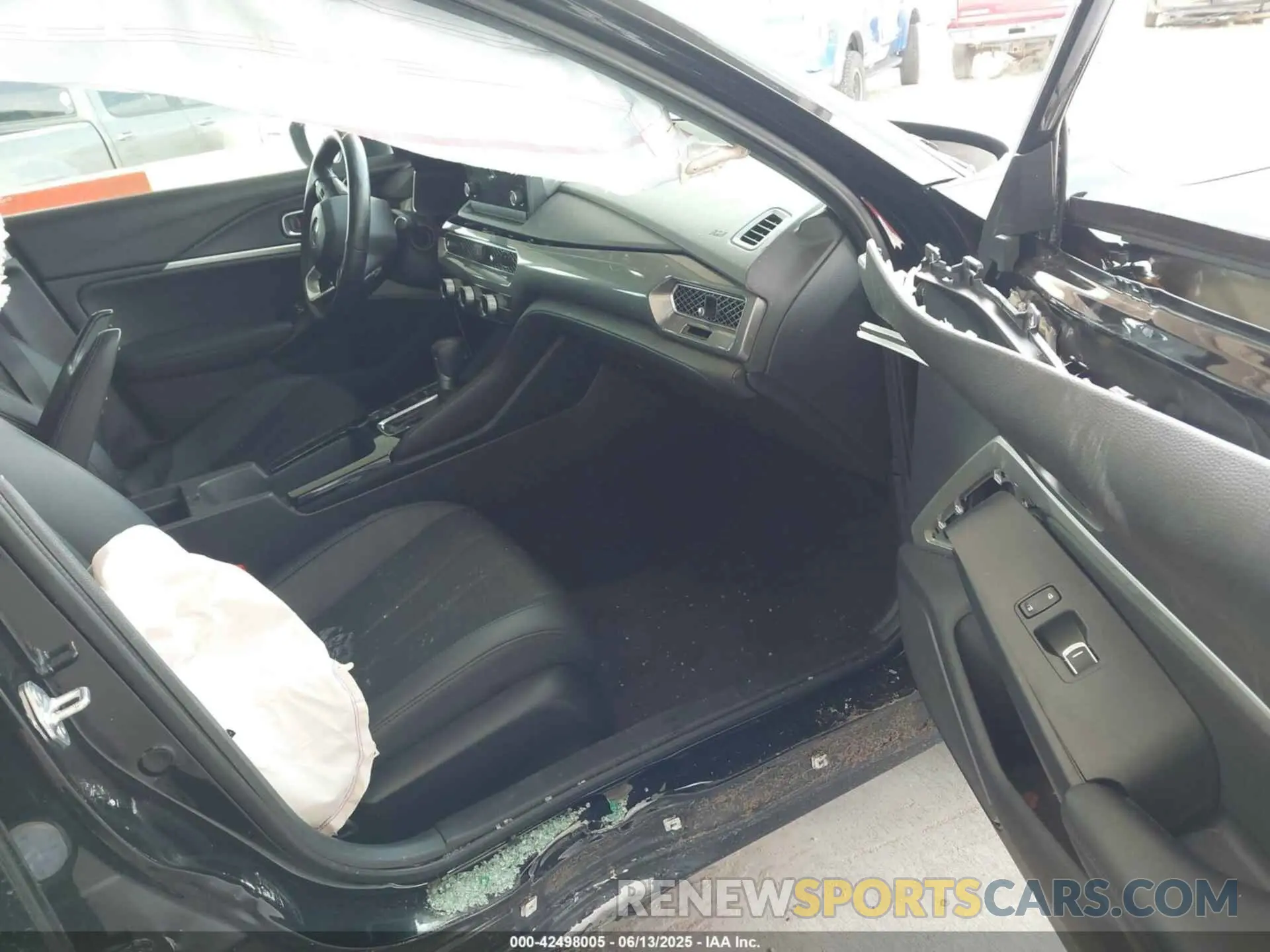 5 Photograph of a damaged car 19UDE4H23PA005974 ACURA INTEGRA 2023