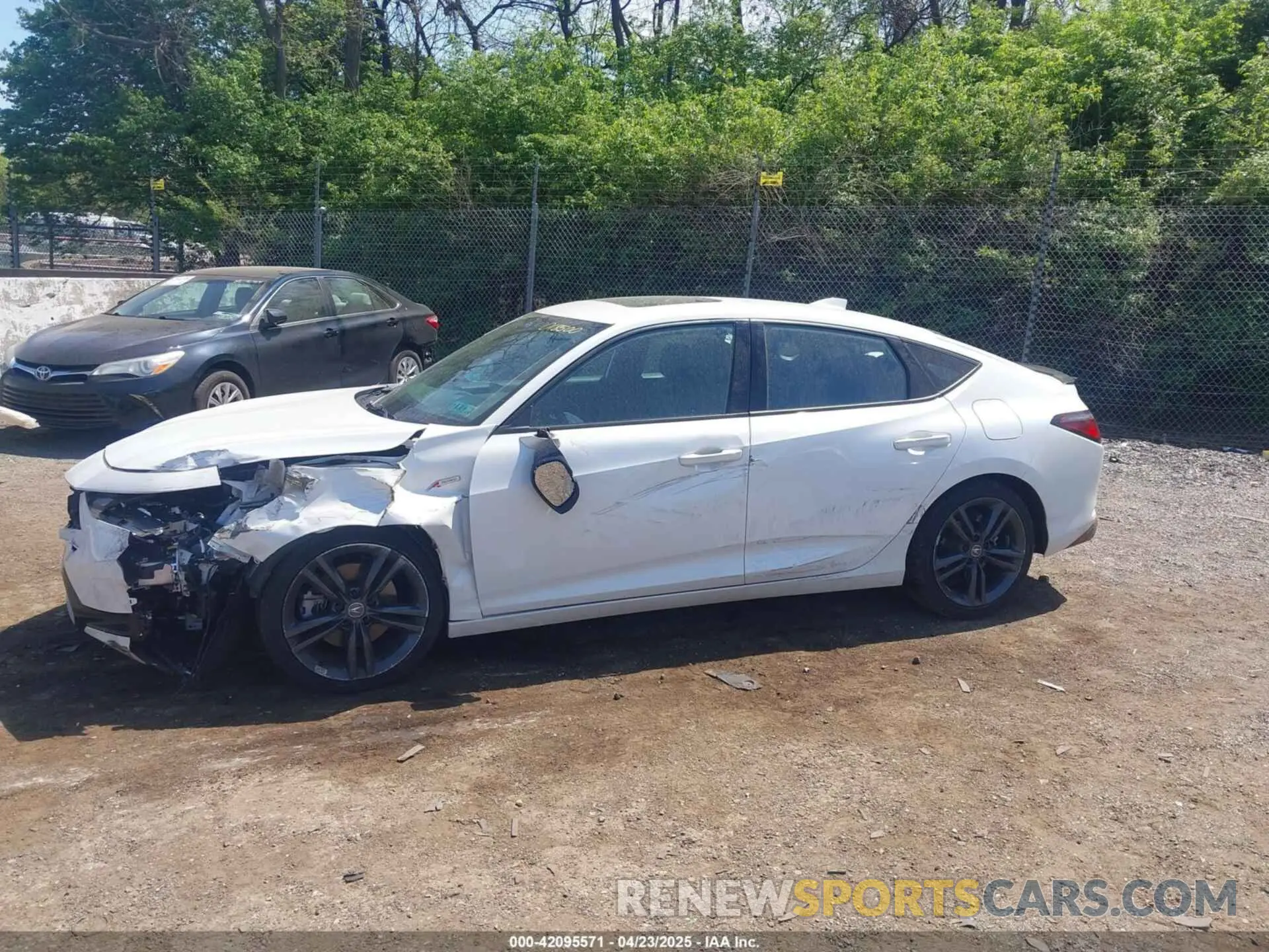 17 Photograph of a damaged car 19UDE4H30PA018500 ACURA INTEGRA 2023