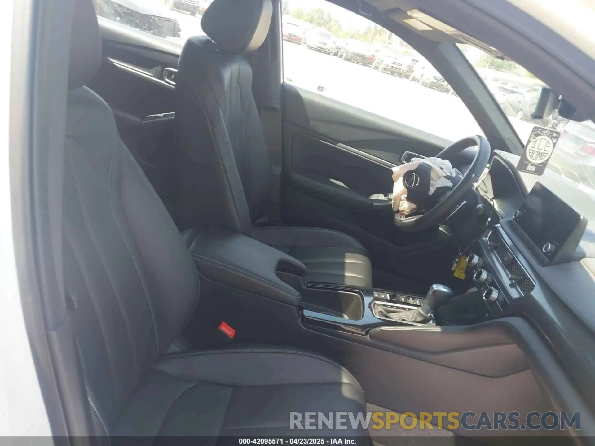 5 Photograph of a damaged car 19UDE4H30PA018500 ACURA INTEGRA 2023