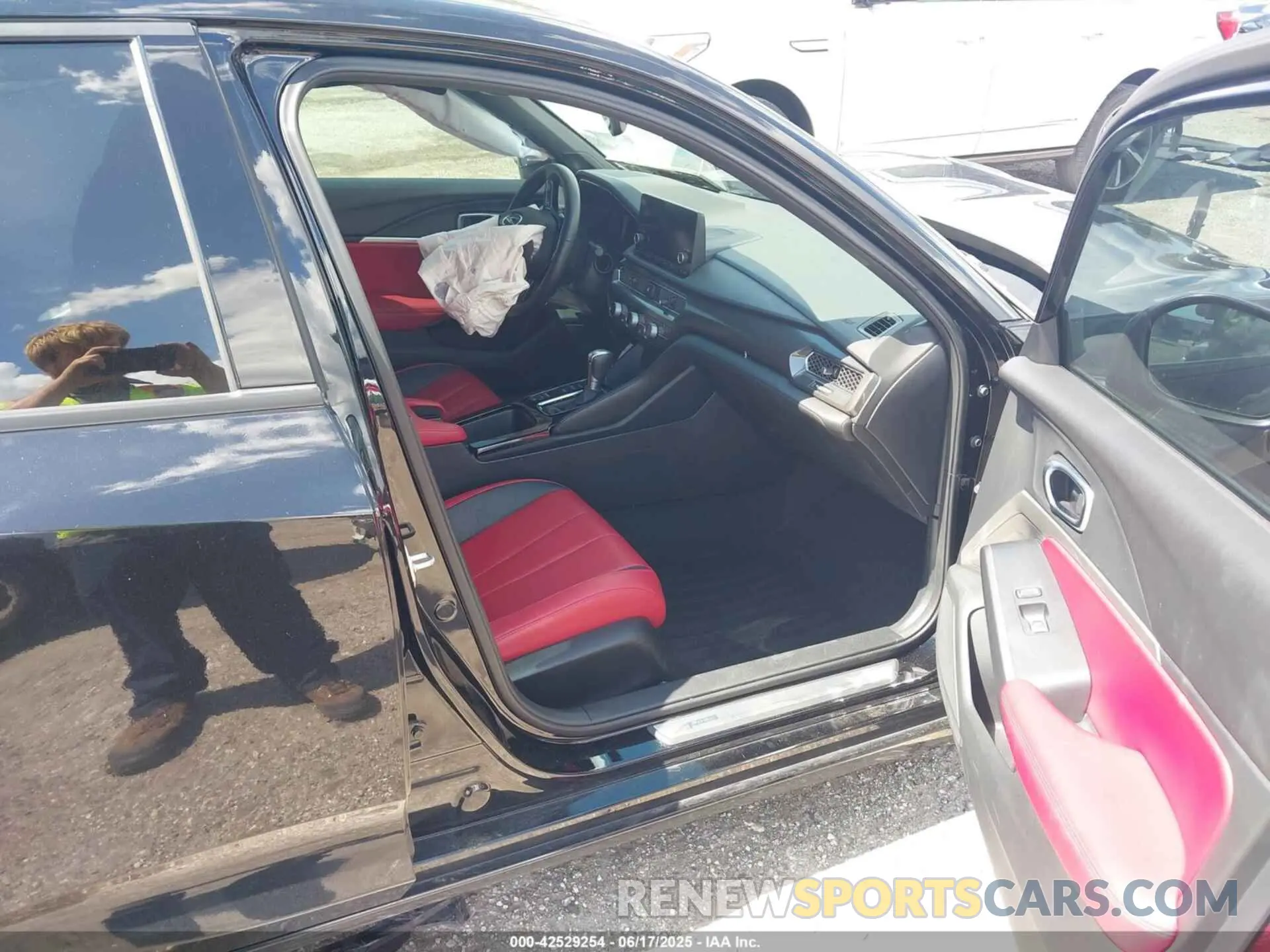 5 Photograph of a damaged car 19UDE4H3XPA011960 ACURA INTEGRA 2023
