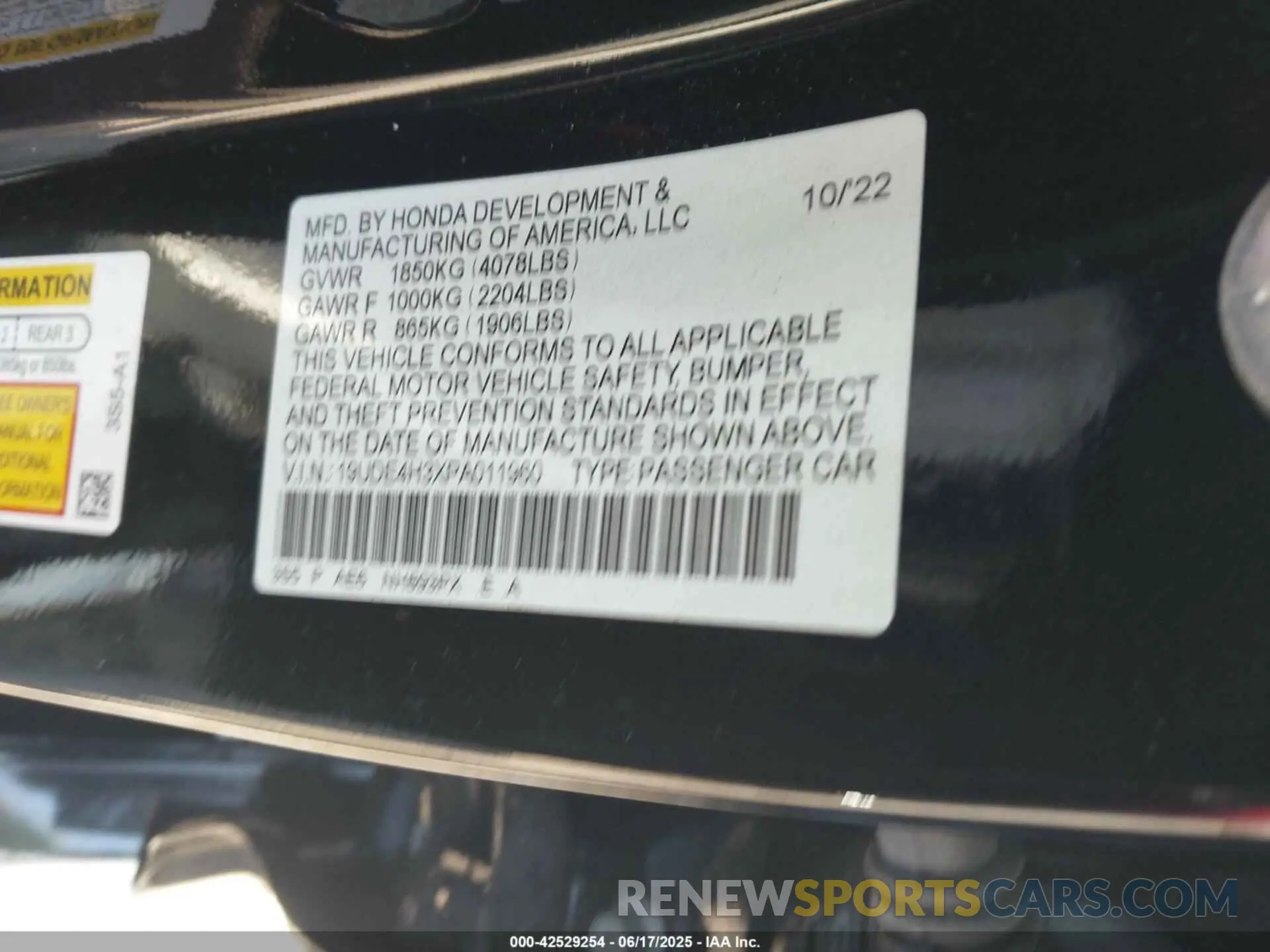 9 Photograph of a damaged car 19UDE4H3XPA011960 ACURA INTEGRA 2023