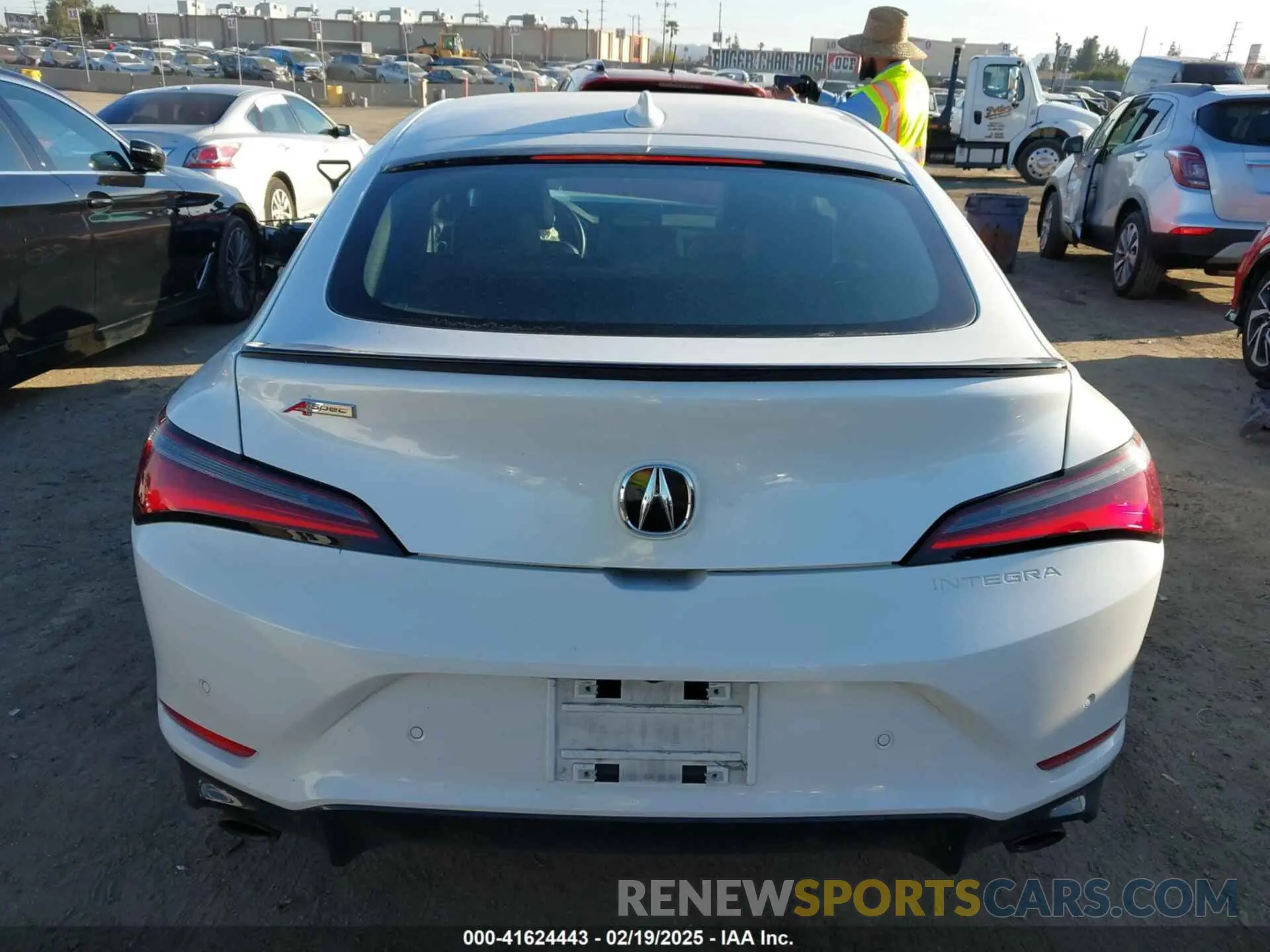 17 Photograph of a damaged car 19UDE4H60PA006065 ACURA INTEGRA 2023