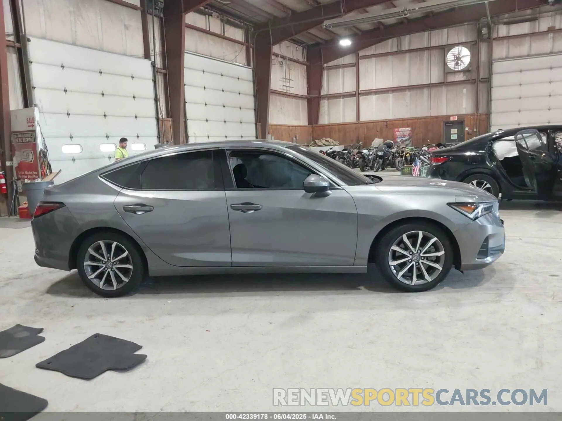13 Photograph of a damaged car 19UDE4H24RA006571 ACURA INTEGRA 2024