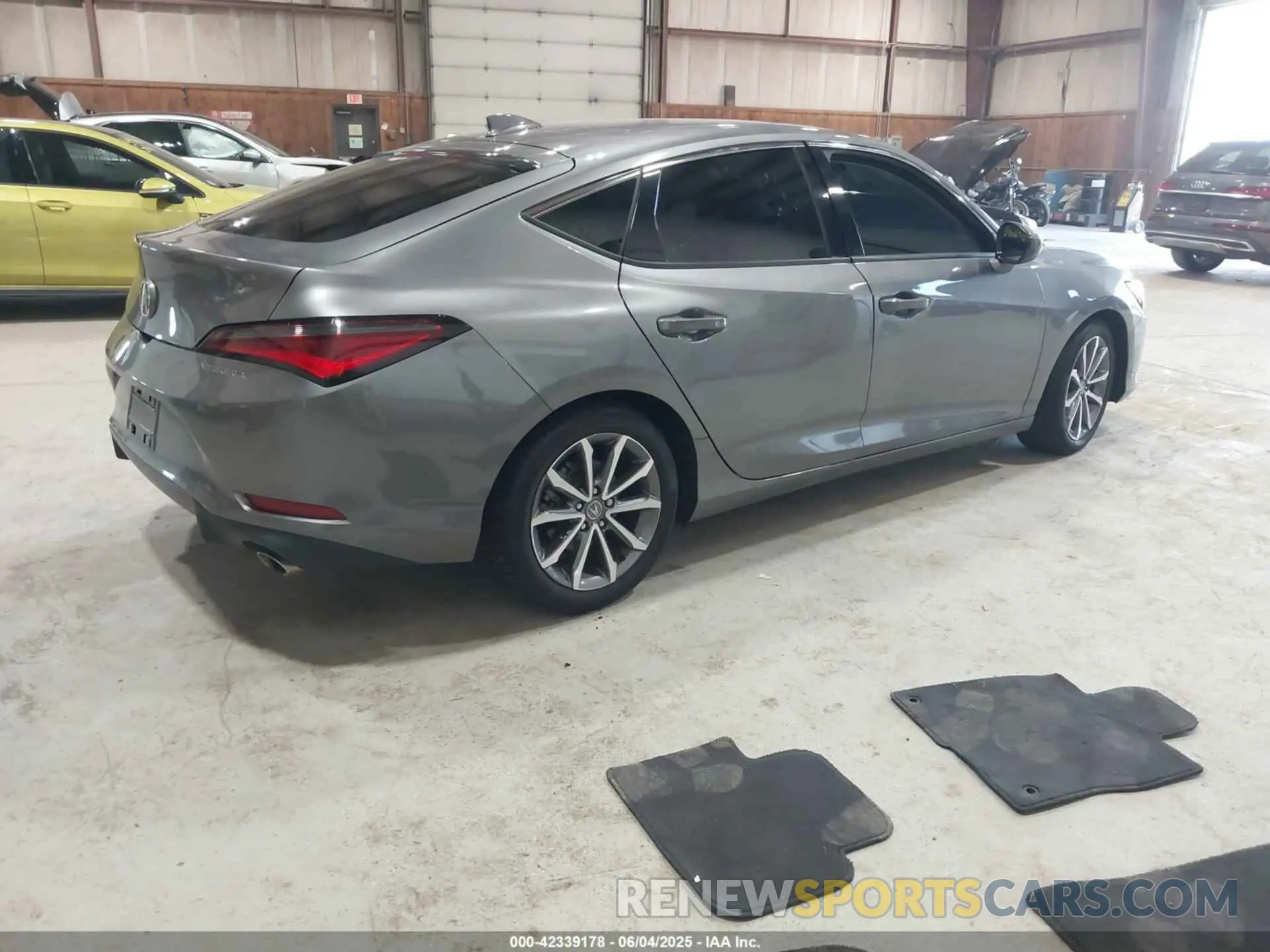 4 Photograph of a damaged car 19UDE4H24RA006571 ACURA INTEGRA 2024