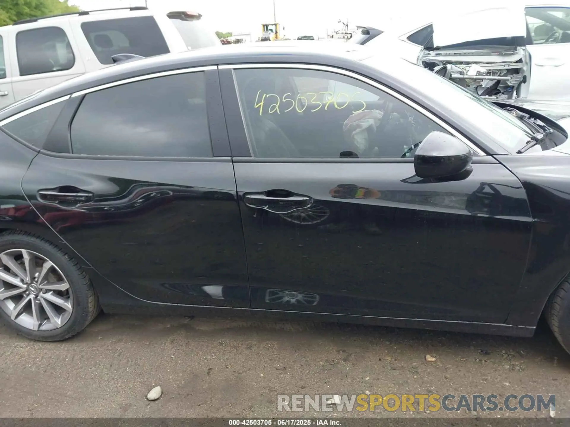 13 Photograph of a damaged car 19UDE4H25RA023301 ACURA INTEGRA 2024