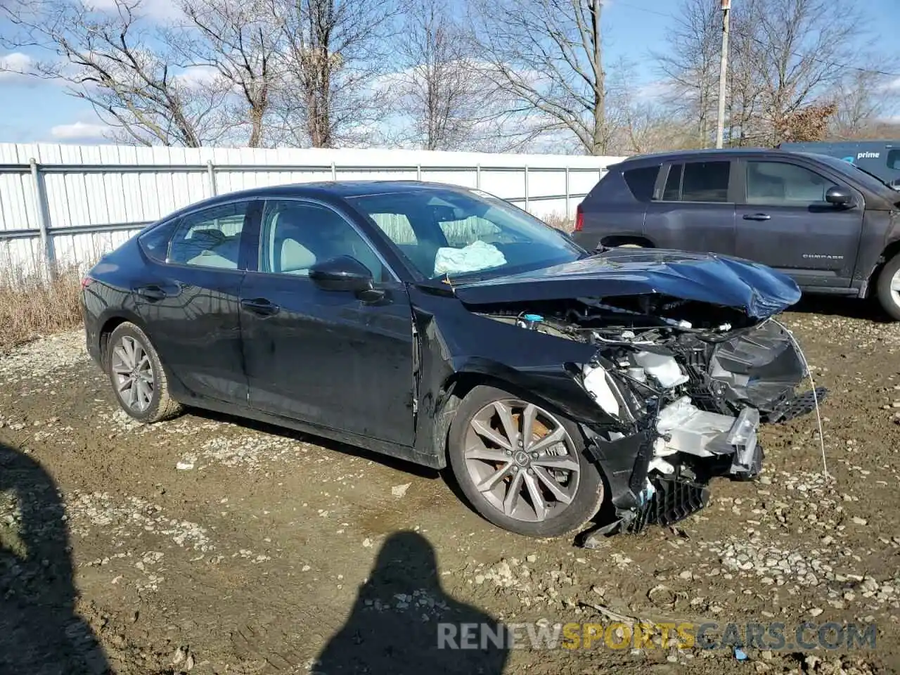 4 Photograph of a damaged car 19UDE4H28RA028752 ACURA INTEGRA 2024