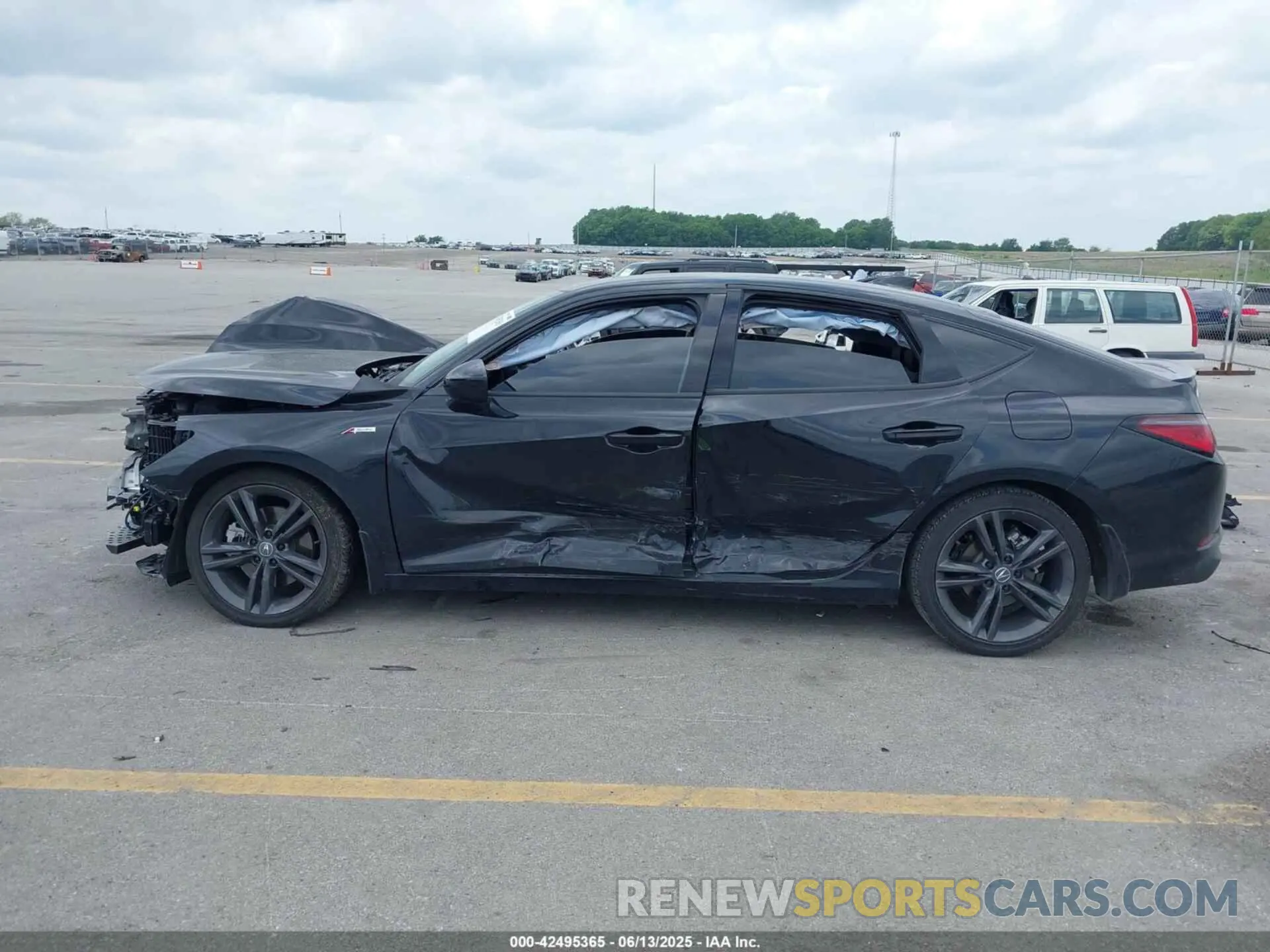 14 Photograph of a damaged car 19UDE4H33RA002391 ACURA INTEGRA 2024