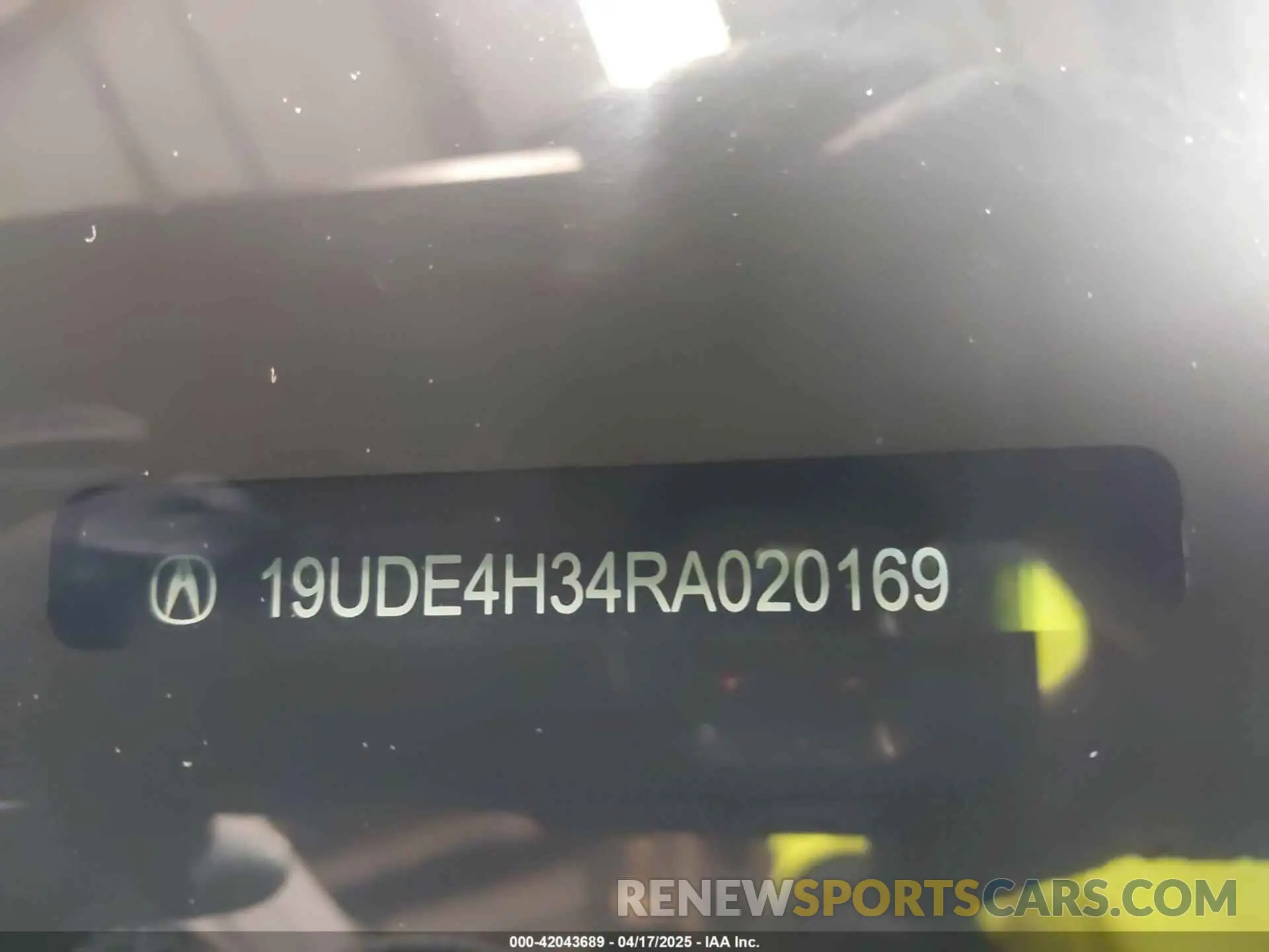 17 Photograph of a damaged car 19UDE4H34RA020169 ACURA INTEGRA 2024