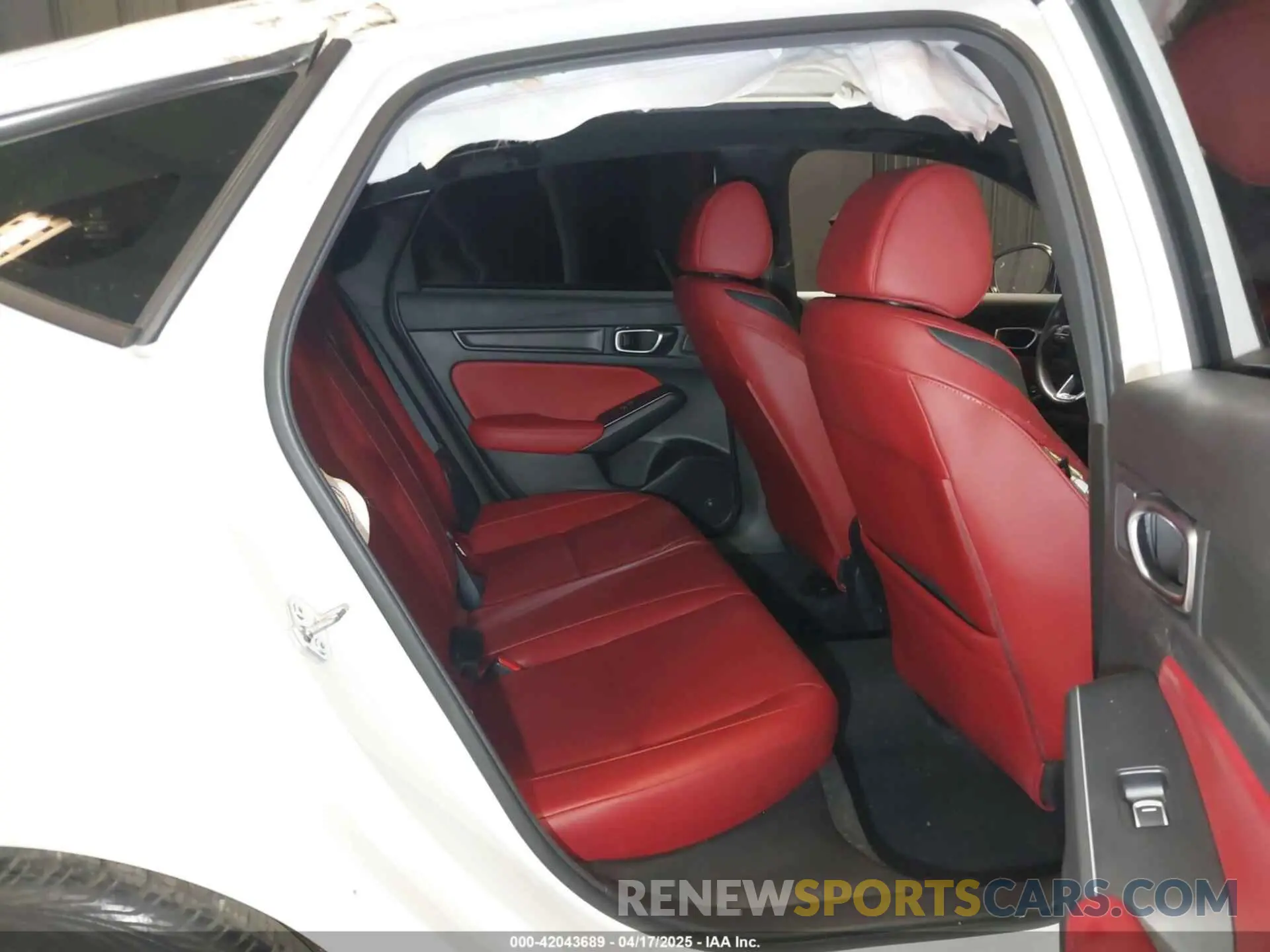 8 Photograph of a damaged car 19UDE4H34RA020169 ACURA INTEGRA 2024