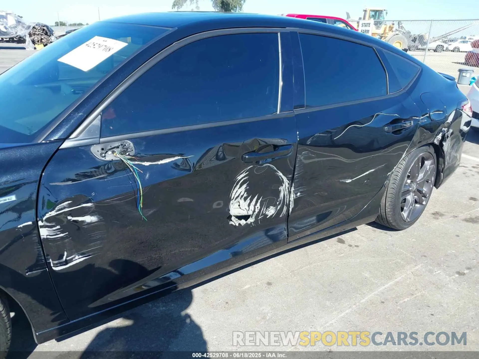 6 Photograph of a damaged car 19UDE4H34RA029020 ACURA INTEGRA 2024