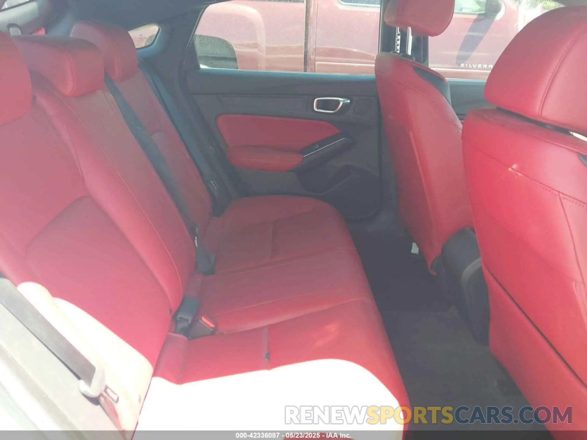 8 Photograph of a damaged car 19UDE4H35RA011691 ACURA INTEGRA 2024