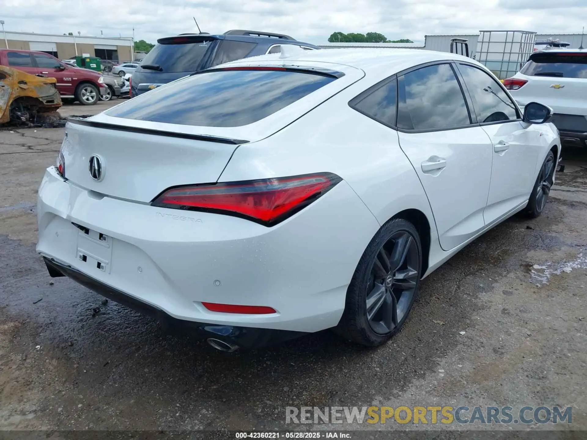 4 Photograph of a damaged car 19UDE4H62RA021783 ACURA INTEGRA 2024