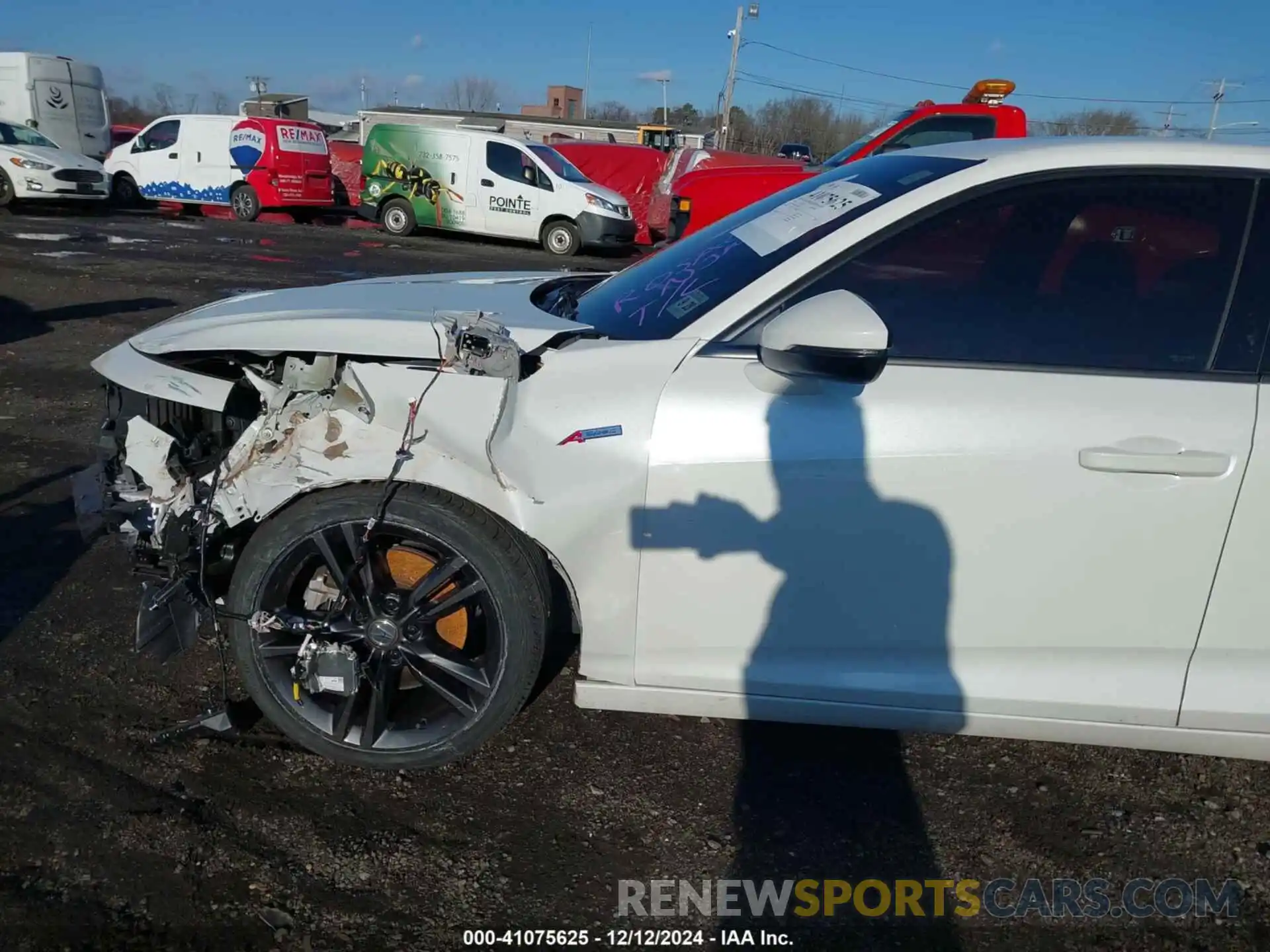 17 Photograph of a damaged car 19UDE4H64RA011451 ACURA INTEGRA 2024