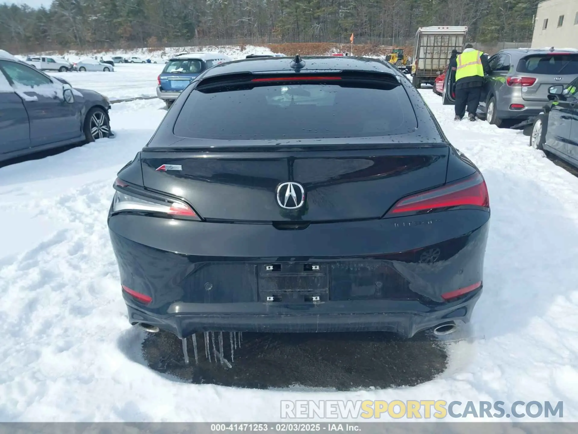 17 Photograph of a damaged car 19UDE4H64RA015578 ACURA INTEGRA 2024