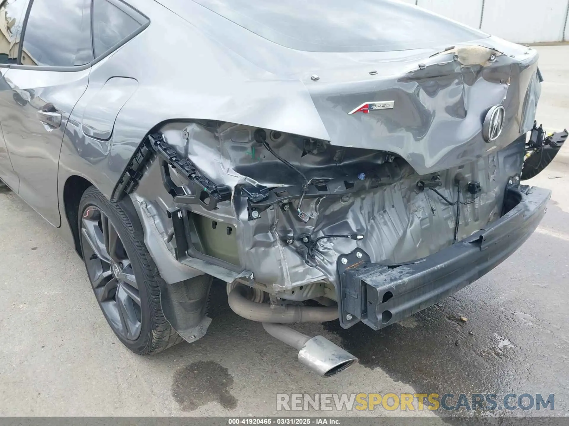 18 Photograph of a damaged car 19UDE4H6XRA011504 ACURA INTEGRA 2024
