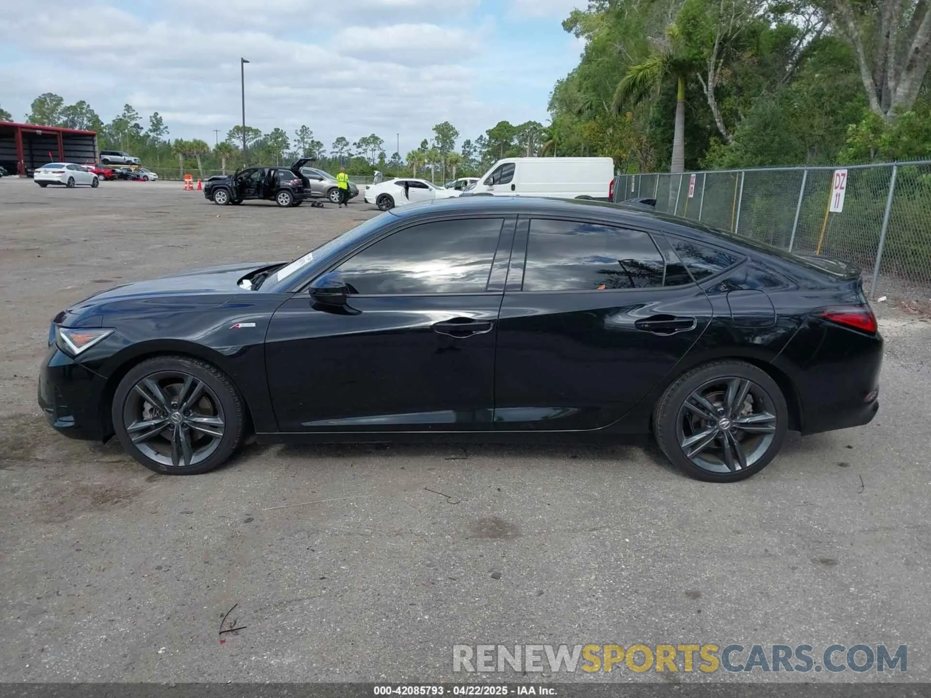 14 Photograph of a damaged car 19UDE4H6XRA018758 ACURA INTEGRA 2024