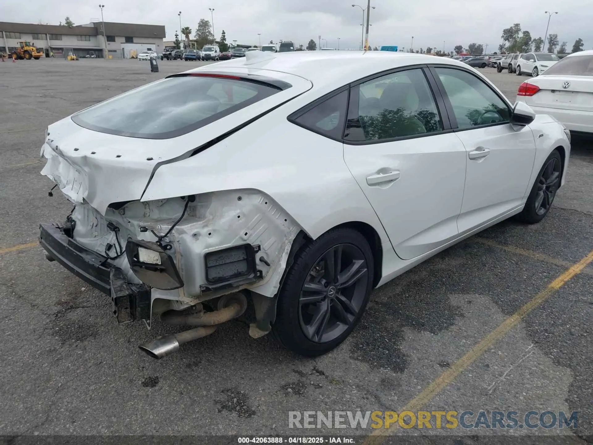 4 Photograph of a damaged car 19UDE4H6XRA019618 ACURA INTEGRA 2024