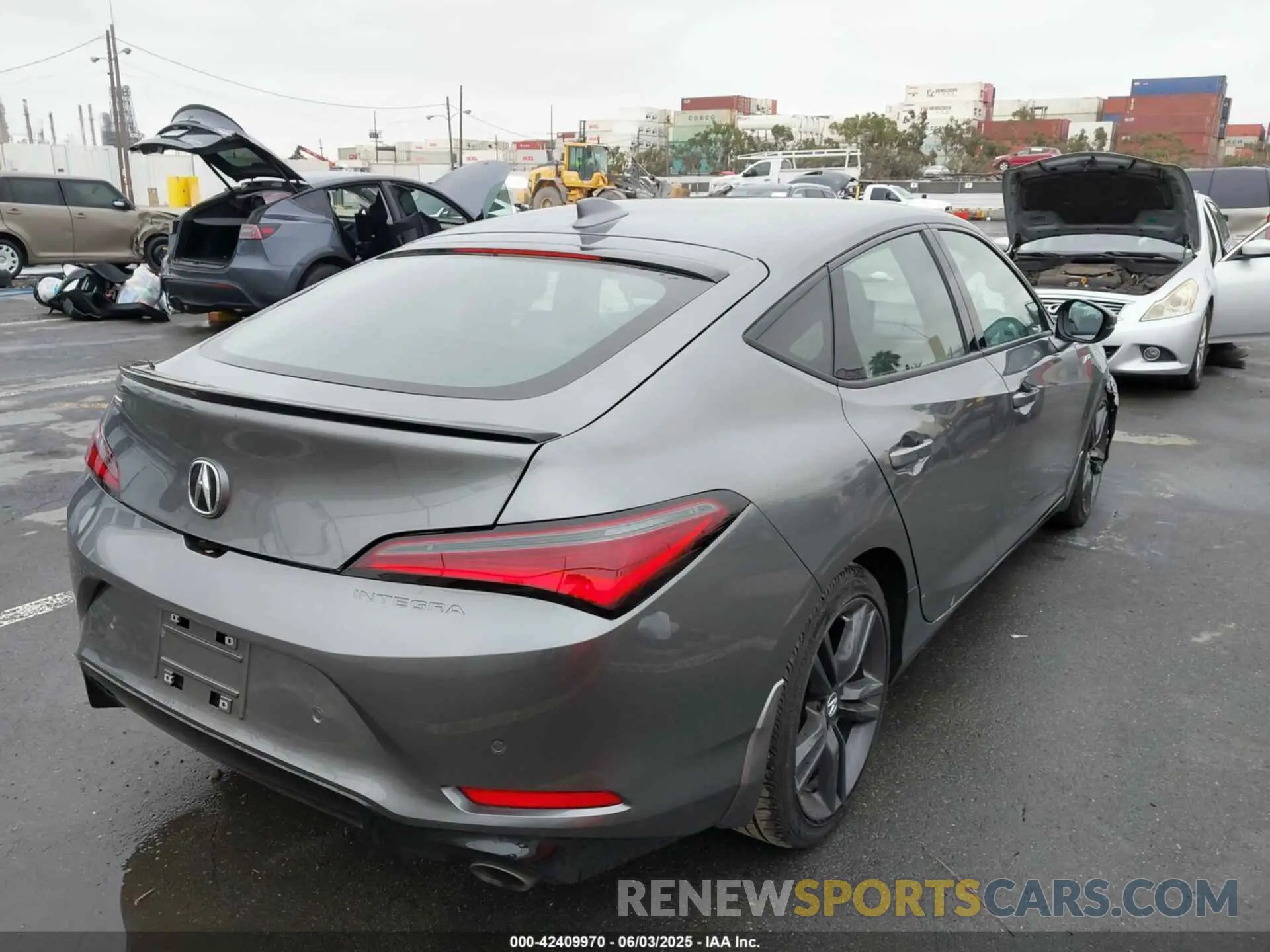 4 Photograph of a damaged car 19UDE4867SA009618 ACURA INTEGRA 2025