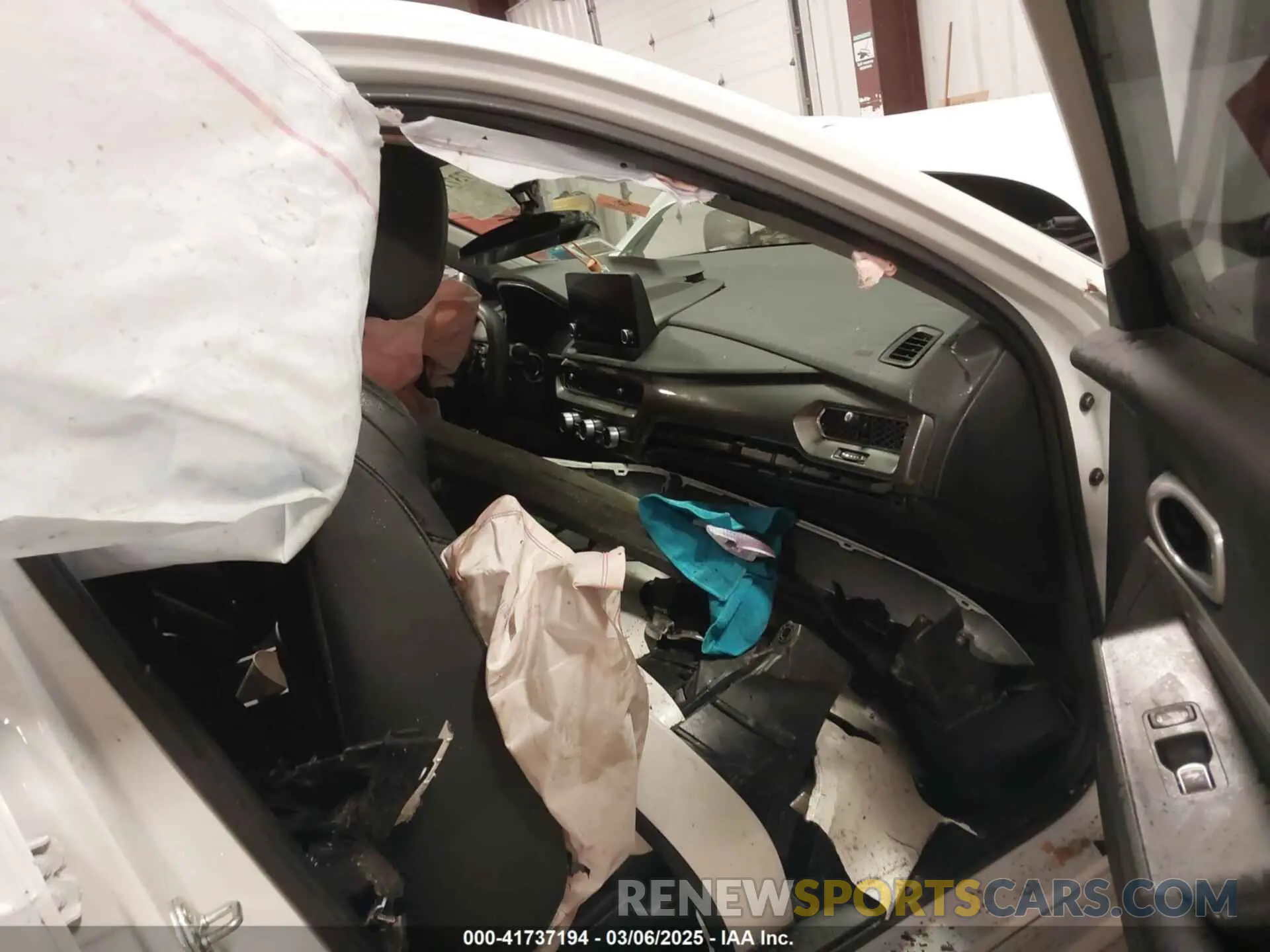 5 Photograph of a damaged car 19UDE4H22SA004873 ACURA INTEGRA 2025