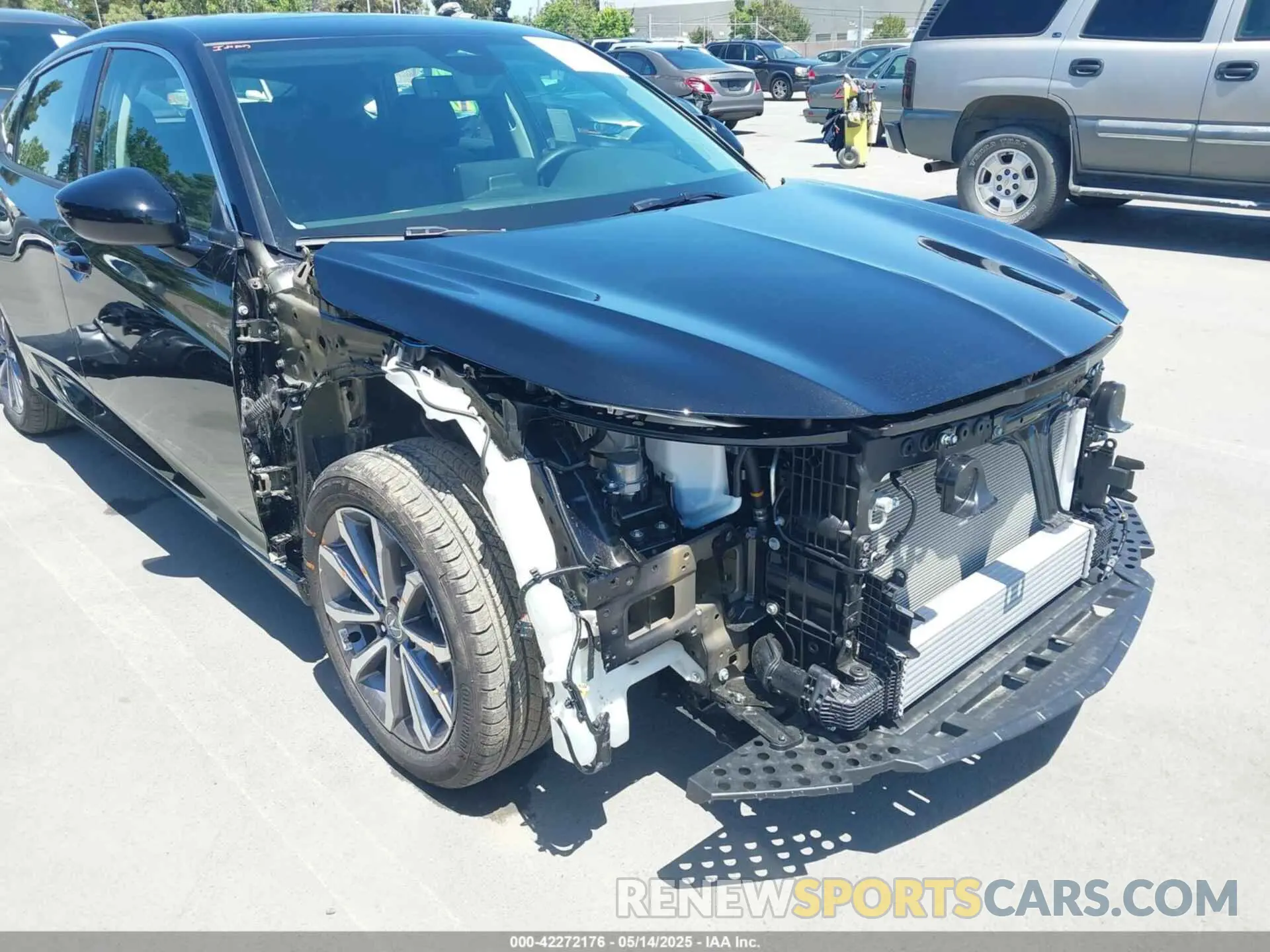 18 Photograph of a damaged car 19UDE4H27SA011897 ACURA INTEGRA 2025