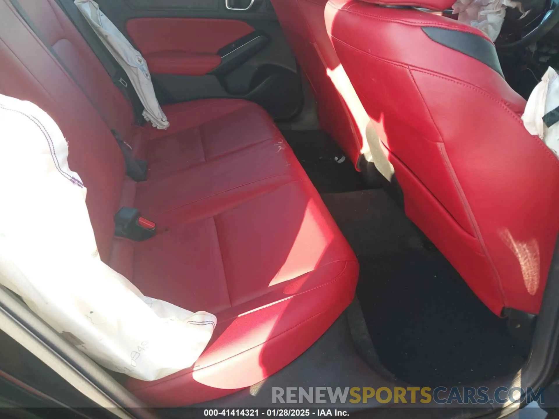 8 Photograph of a damaged car 19UDE4H31SA000953 ACURA INTEGRA 2025