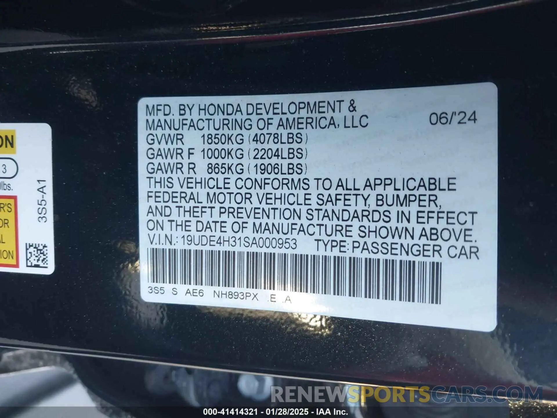 9 Photograph of a damaged car 19UDE4H31SA000953 ACURA INTEGRA 2025
