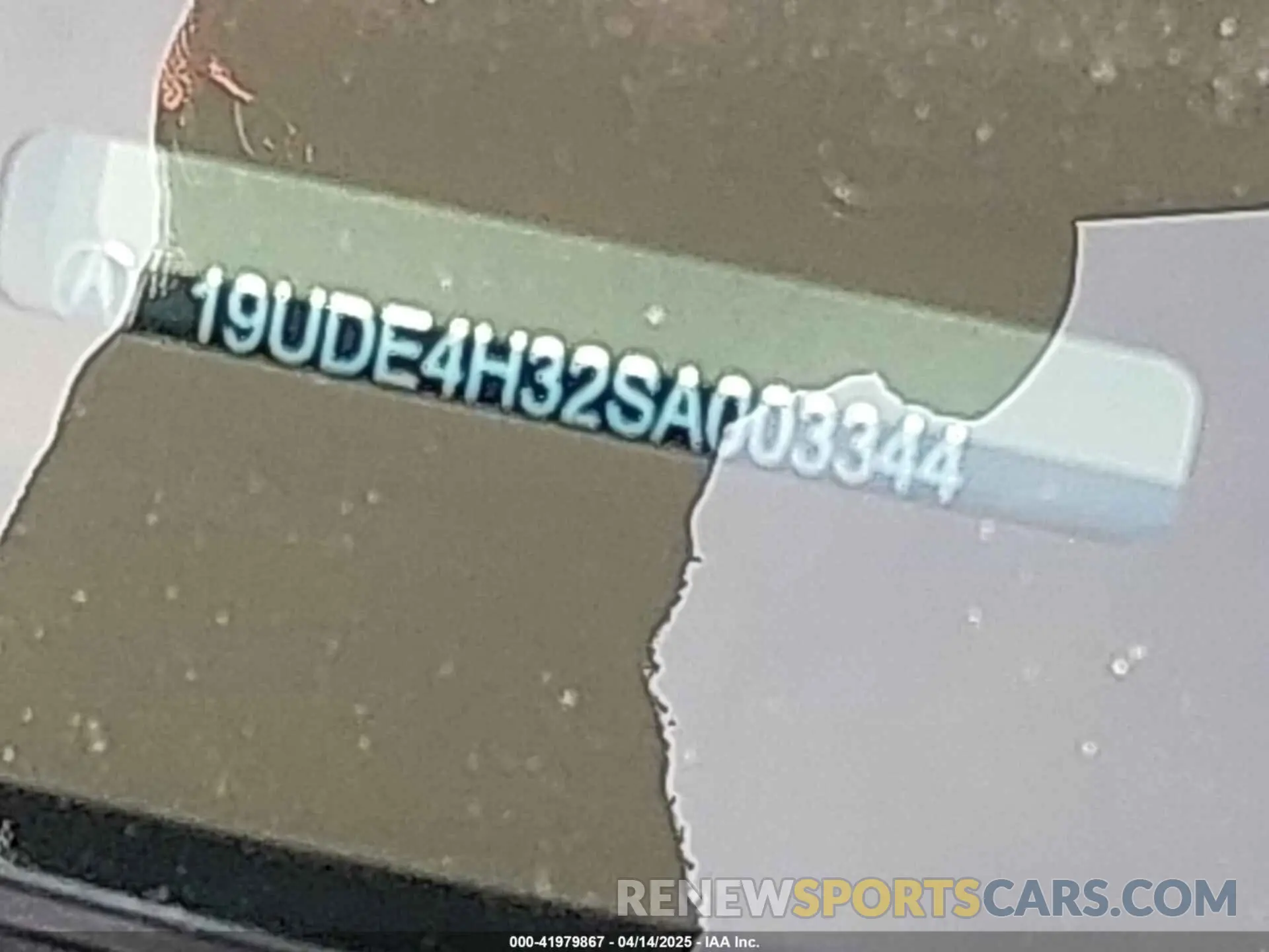 17 Photograph of a damaged car 19UDE4H32SA003344 ACURA INTEGRA 2025
