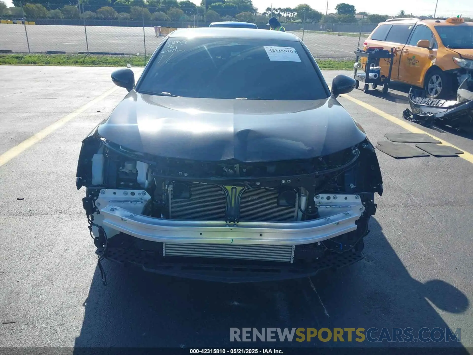 12 Photograph of a damaged car 19UDE4H65SA008192 ACURA INTEGRA 2025