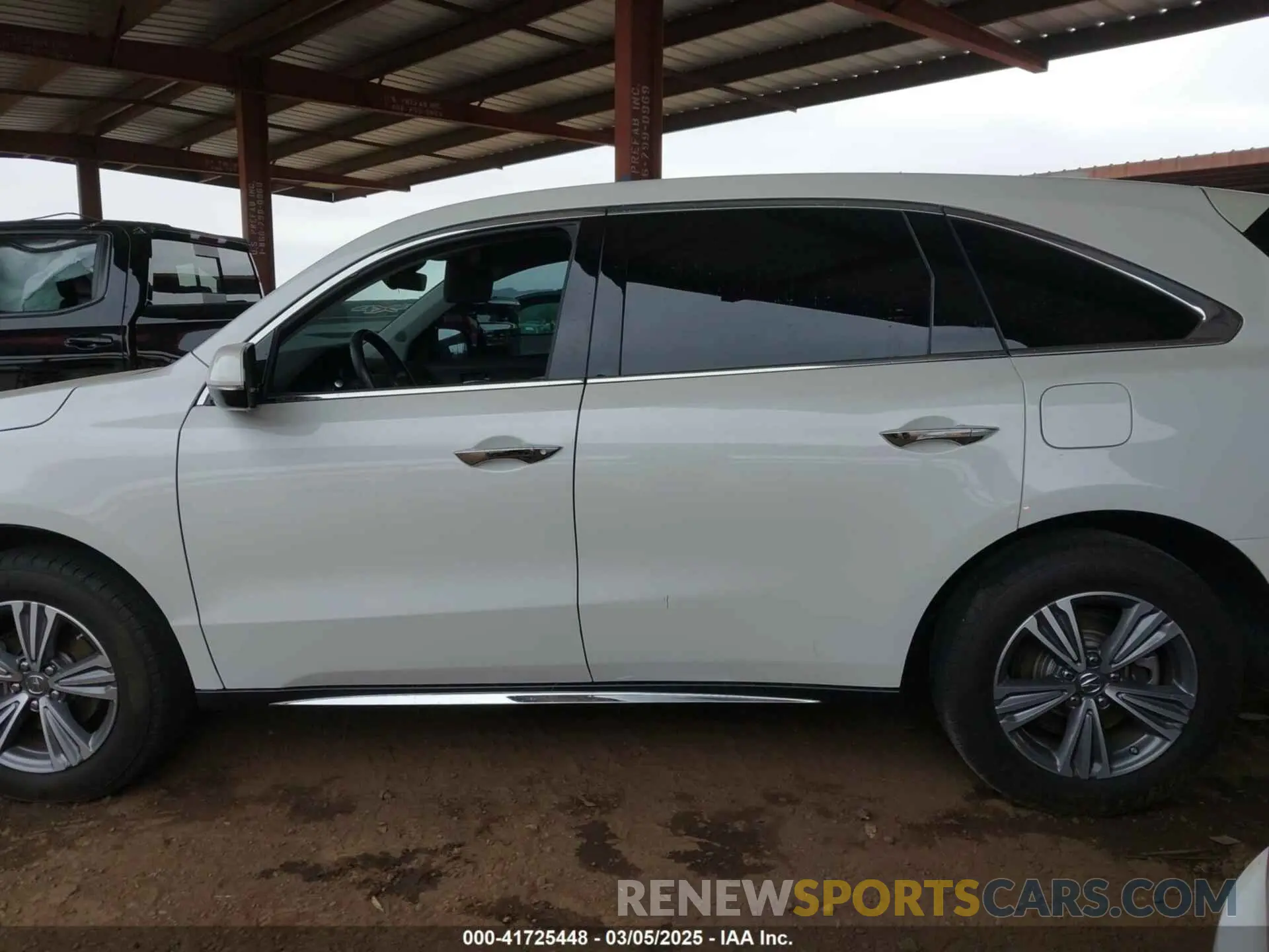 14 Photograph of a damaged car 5J8YD3H30KL008917 ACURA MDX 2019