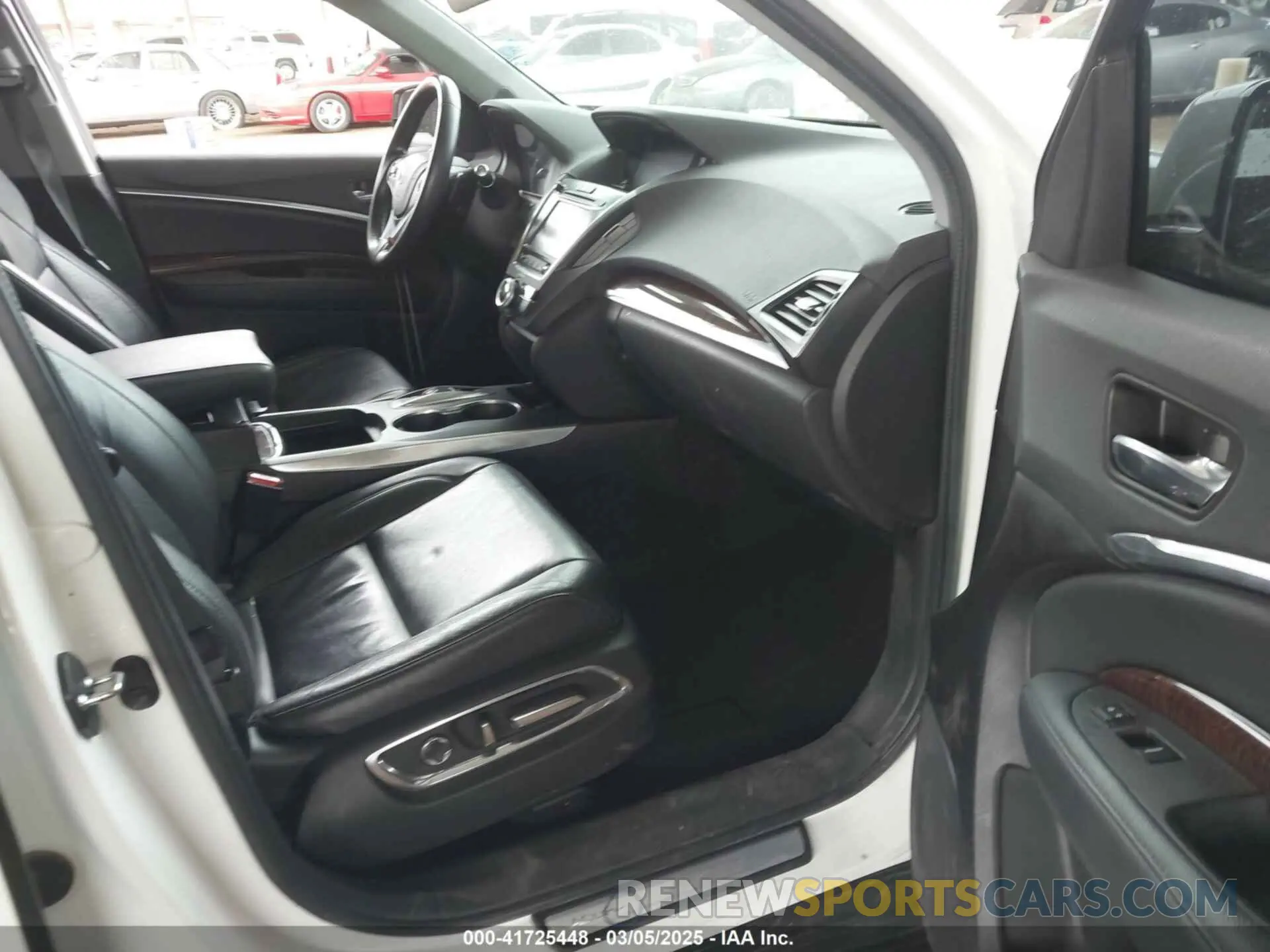 5 Photograph of a damaged car 5J8YD3H30KL008917 ACURA MDX 2019