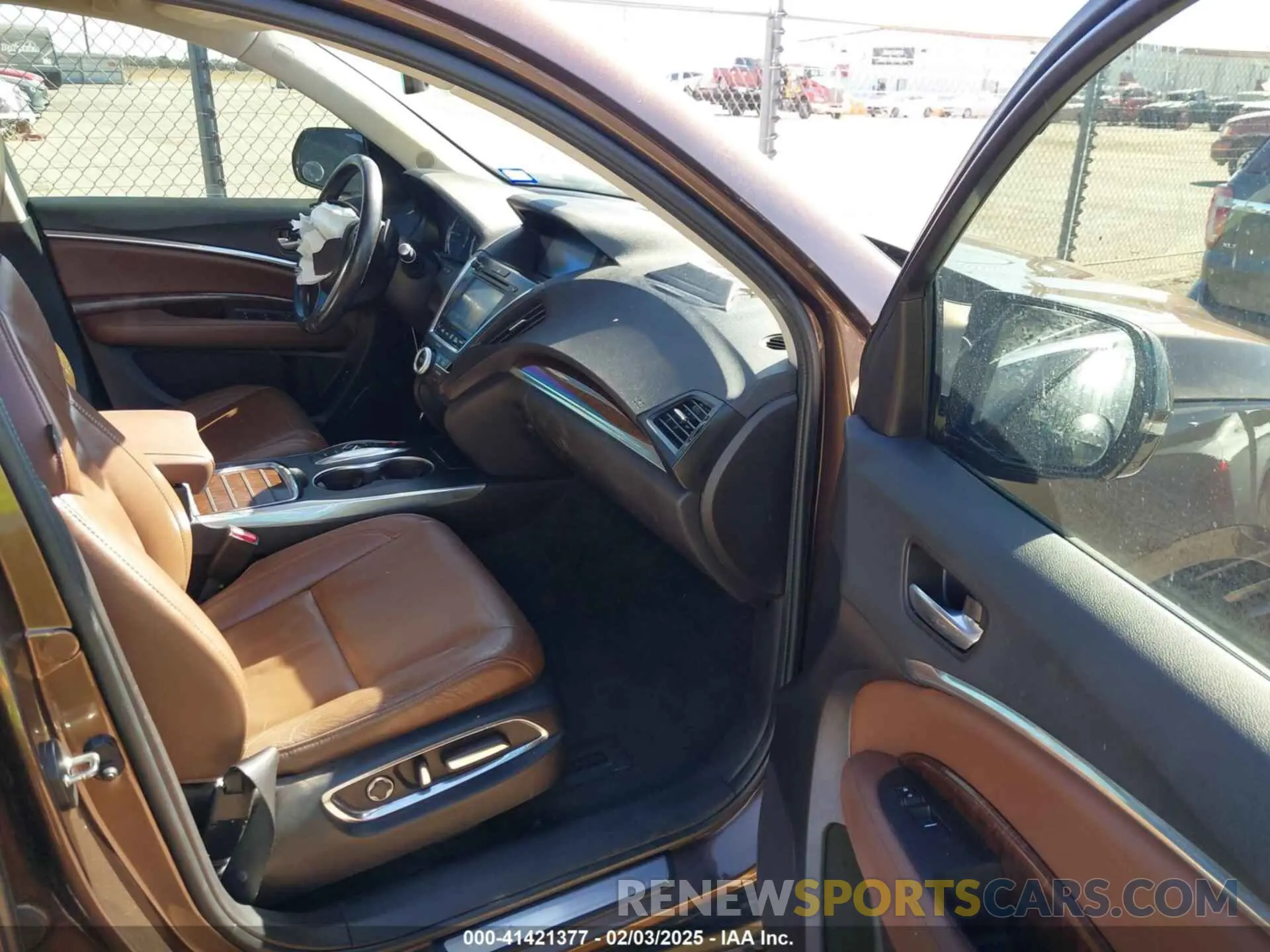 5 Photograph of a damaged car 5J8YD3H36KL001065 ACURA MDX 2019