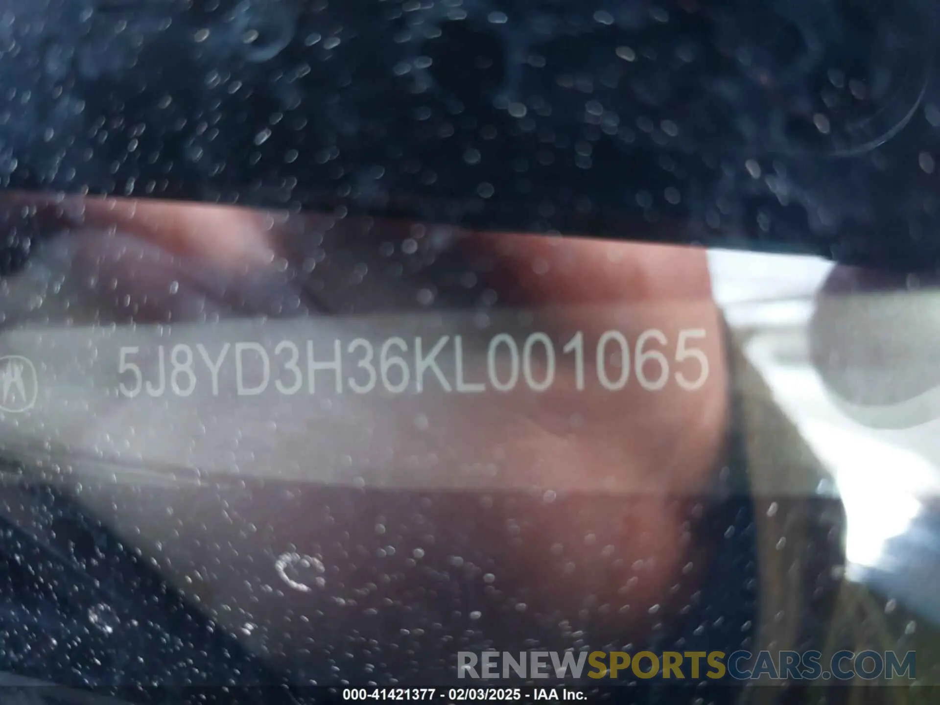 9 Photograph of a damaged car 5J8YD3H36KL001065 ACURA MDX 2019