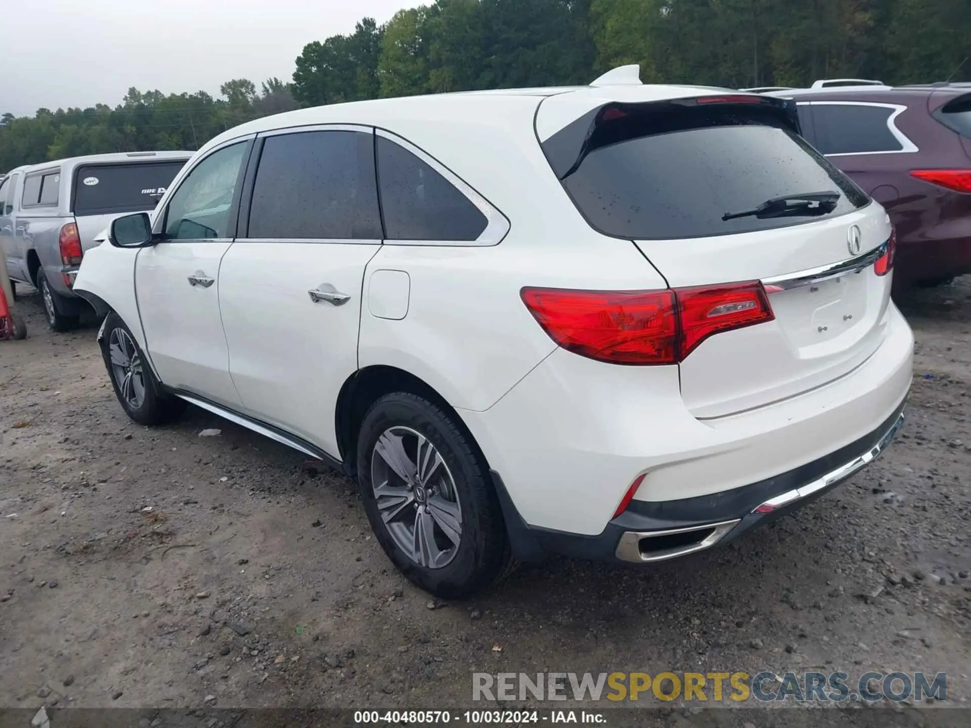 3 Photograph of a damaged car 5J8YD3H37KL005867 ACURA MDX 2019