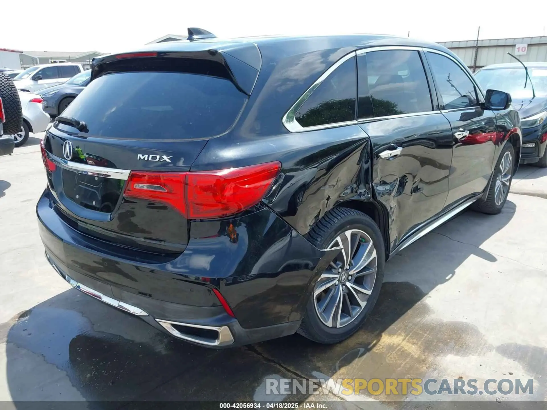 6 Photograph of a damaged car 5J8YD3H51KL000634 ACURA MDX 2019