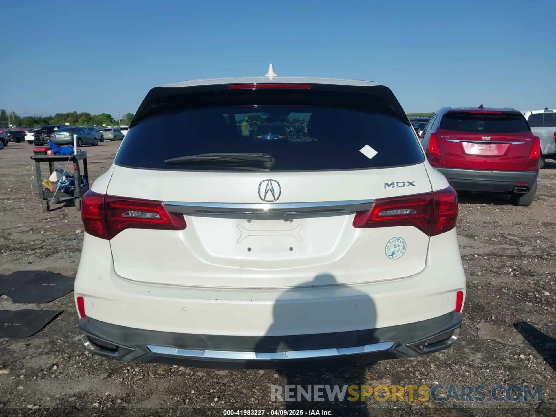16 Photograph of a damaged car 5J8YD3H55KL008154 ACURA MDX 2019