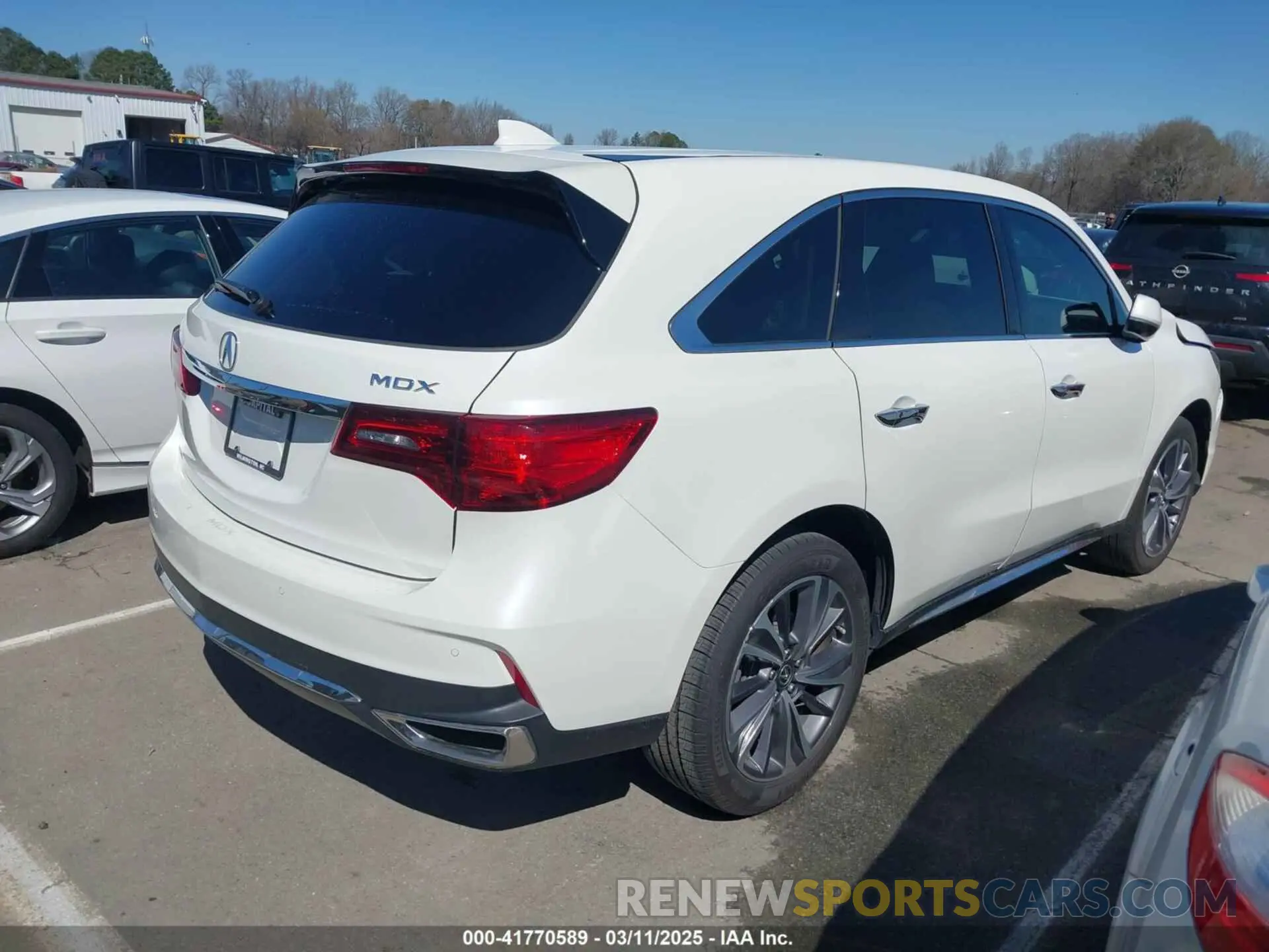 4 Photograph of a damaged car 5J8YD3H58KL009251 ACURA MDX 2019