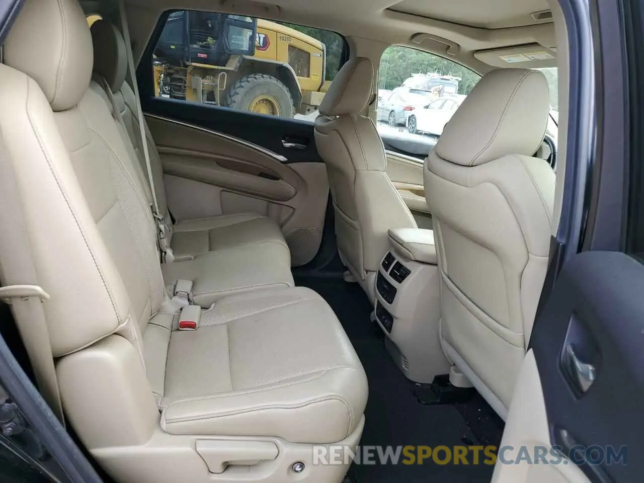 11 Photograph of a damaged car 5J8YD3H5XKL011616 ACURA MDX 2019