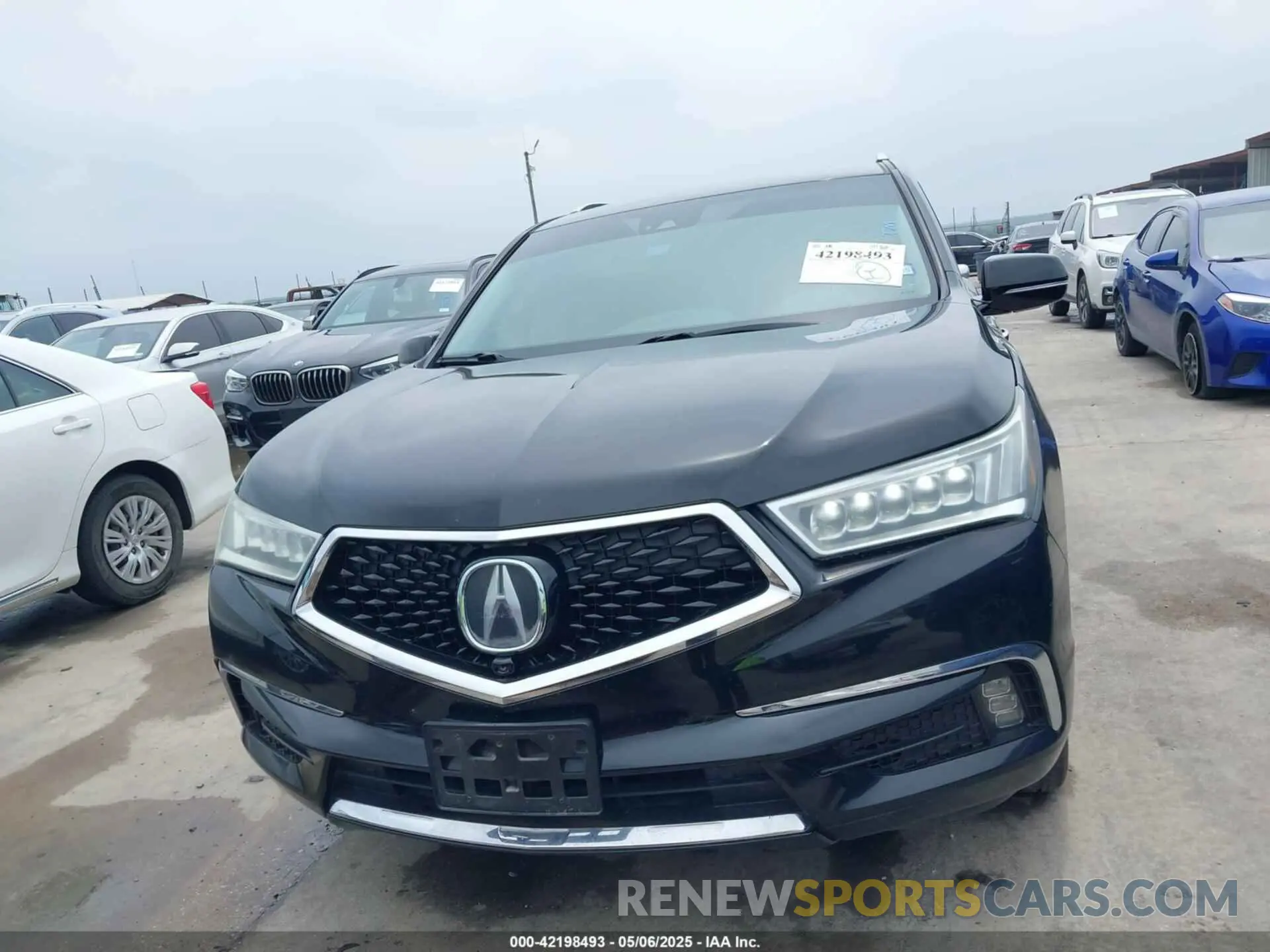 12 Photograph of a damaged car 5J8YD3H93KL000475 ACURA MDX 2019