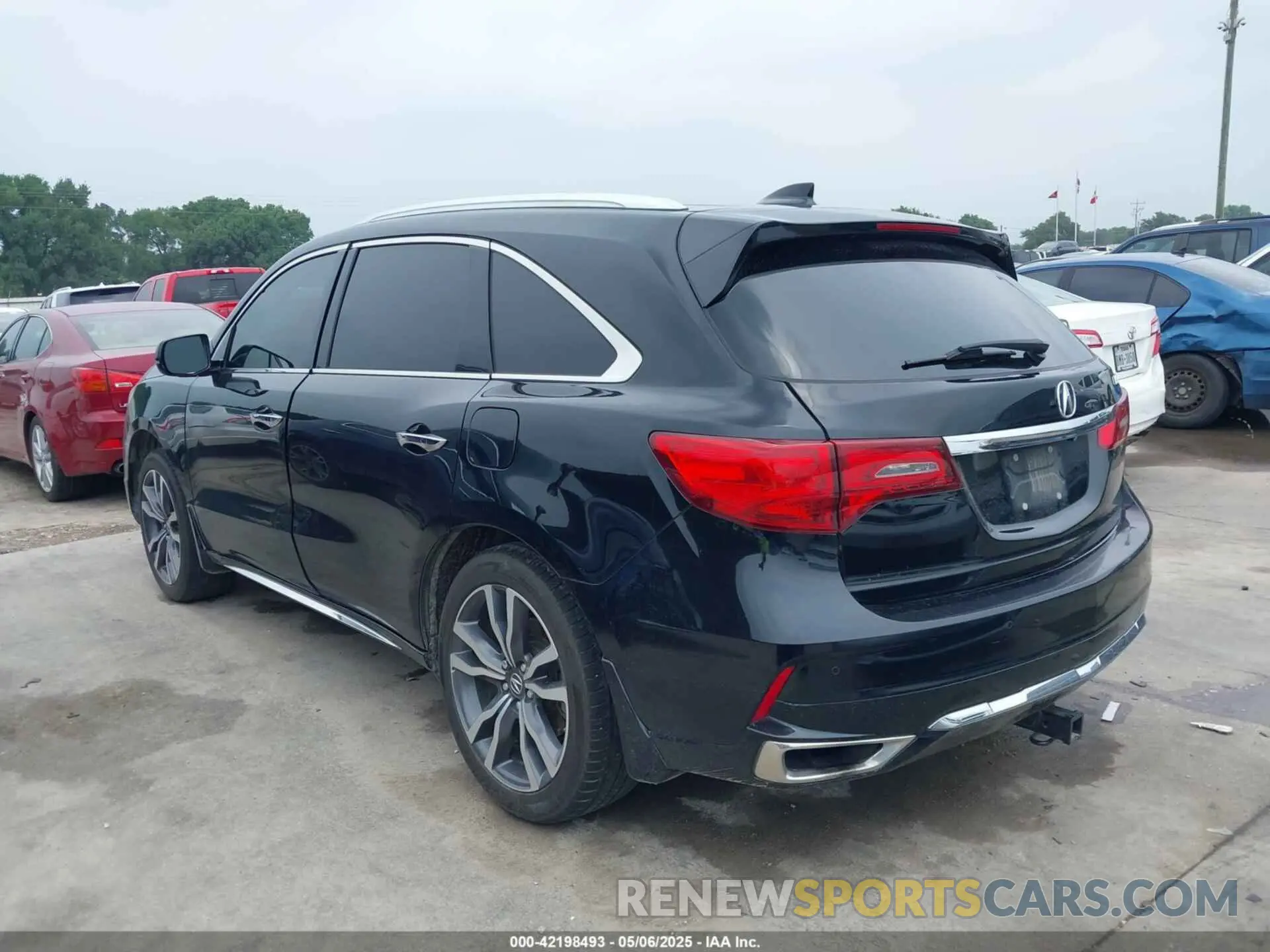 14 Photograph of a damaged car 5J8YD3H93KL000475 ACURA MDX 2019
