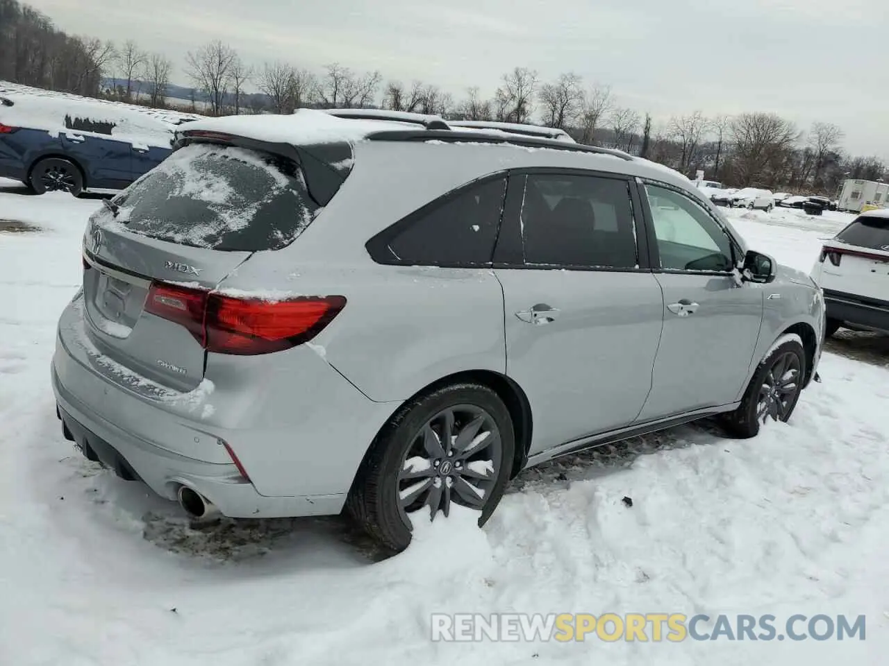 3 Photograph of a damaged car 5J8YD4H04KL013744 ACURA MDX 2019