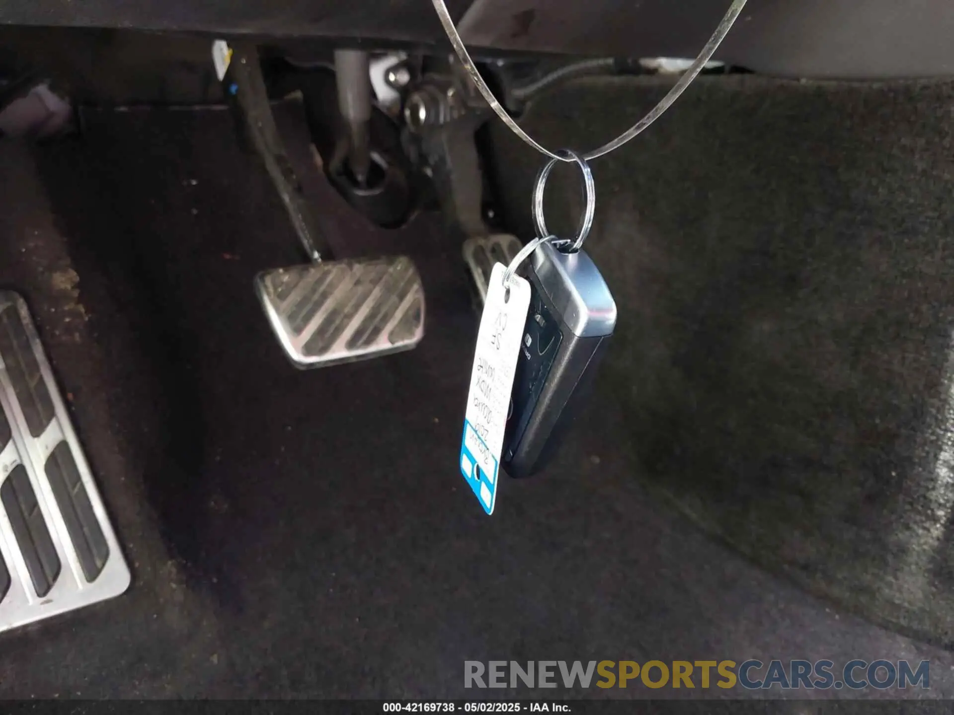 11 Photograph of a damaged car 5J8YD4H05KL014871 ACURA MDX 2019