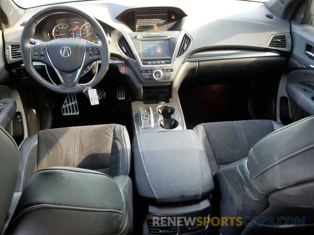 8 Photograph of a damaged car 5J8YD4H07KL010627 ACURA MDX 2019